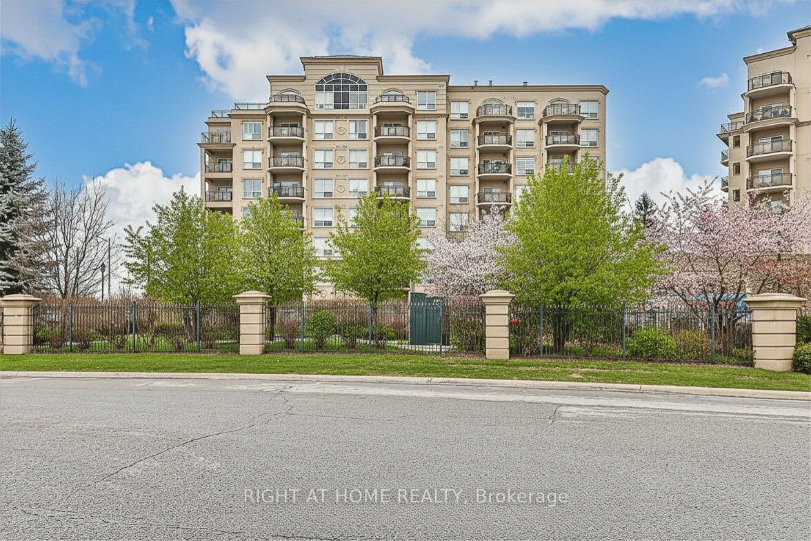 8 Maison Parc Court 305 Property Photo 1