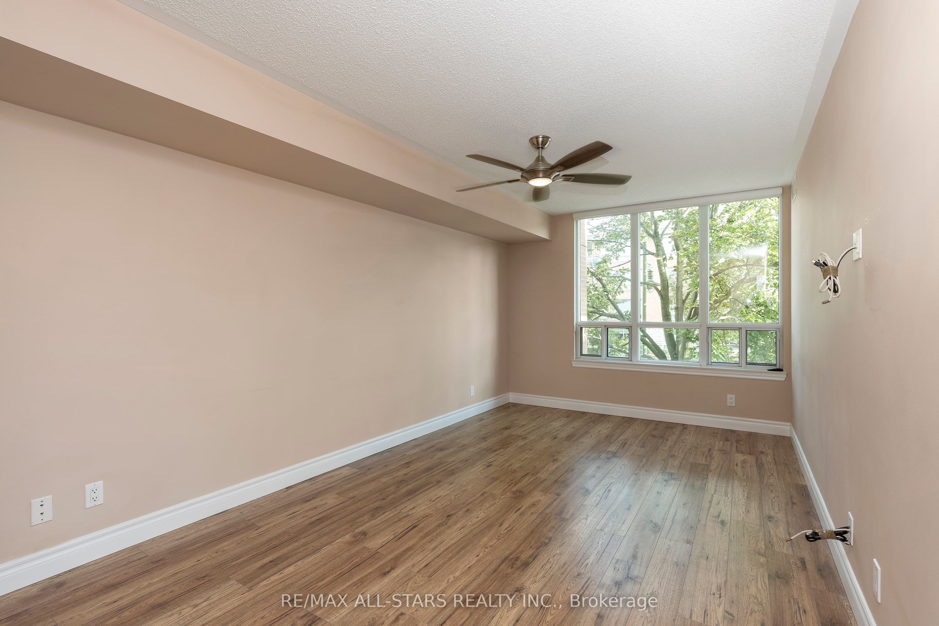 50 The Boardwalk Way 211 Property Photo 20