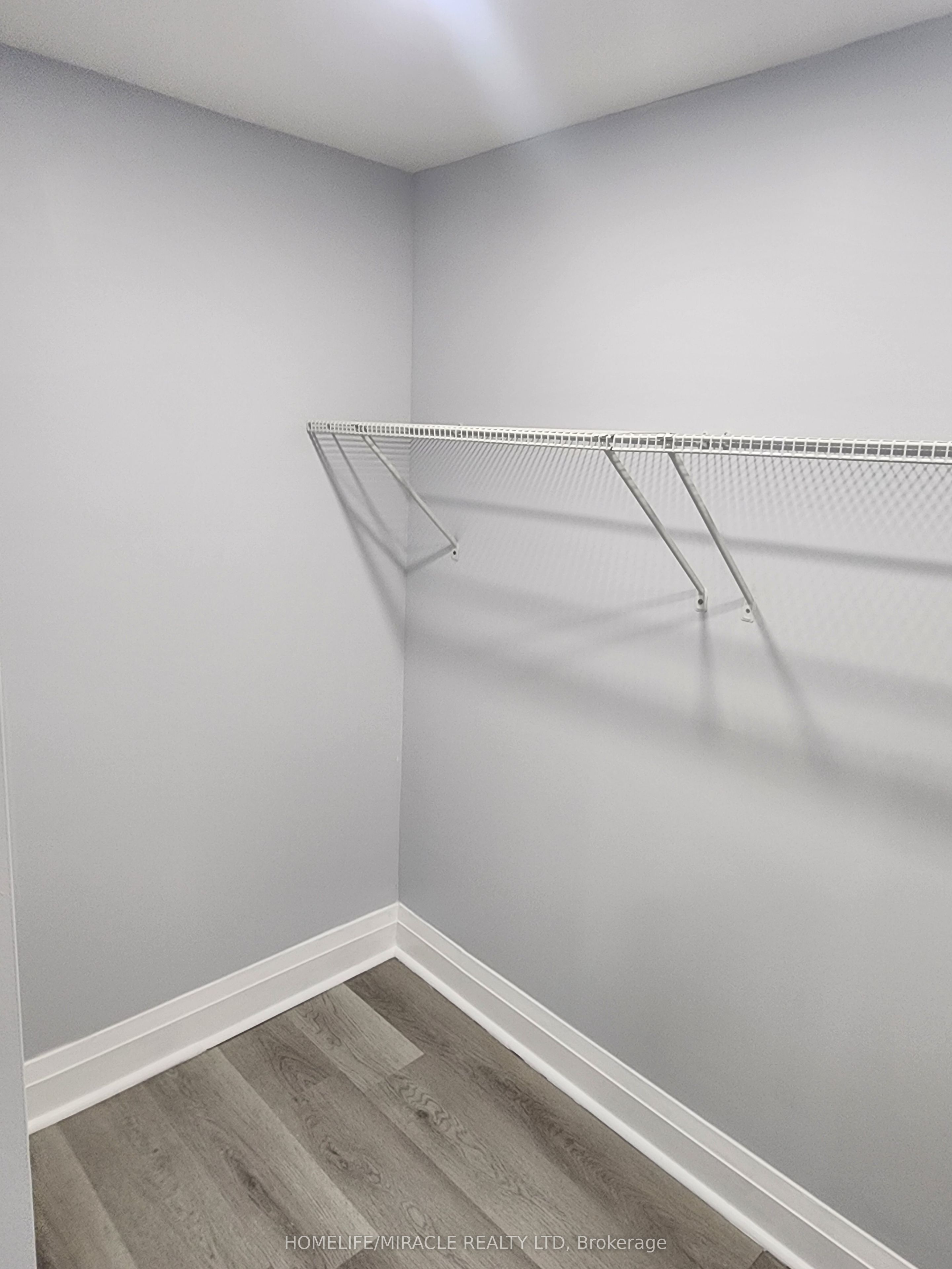 1607 Emberton Way Property Photo 20