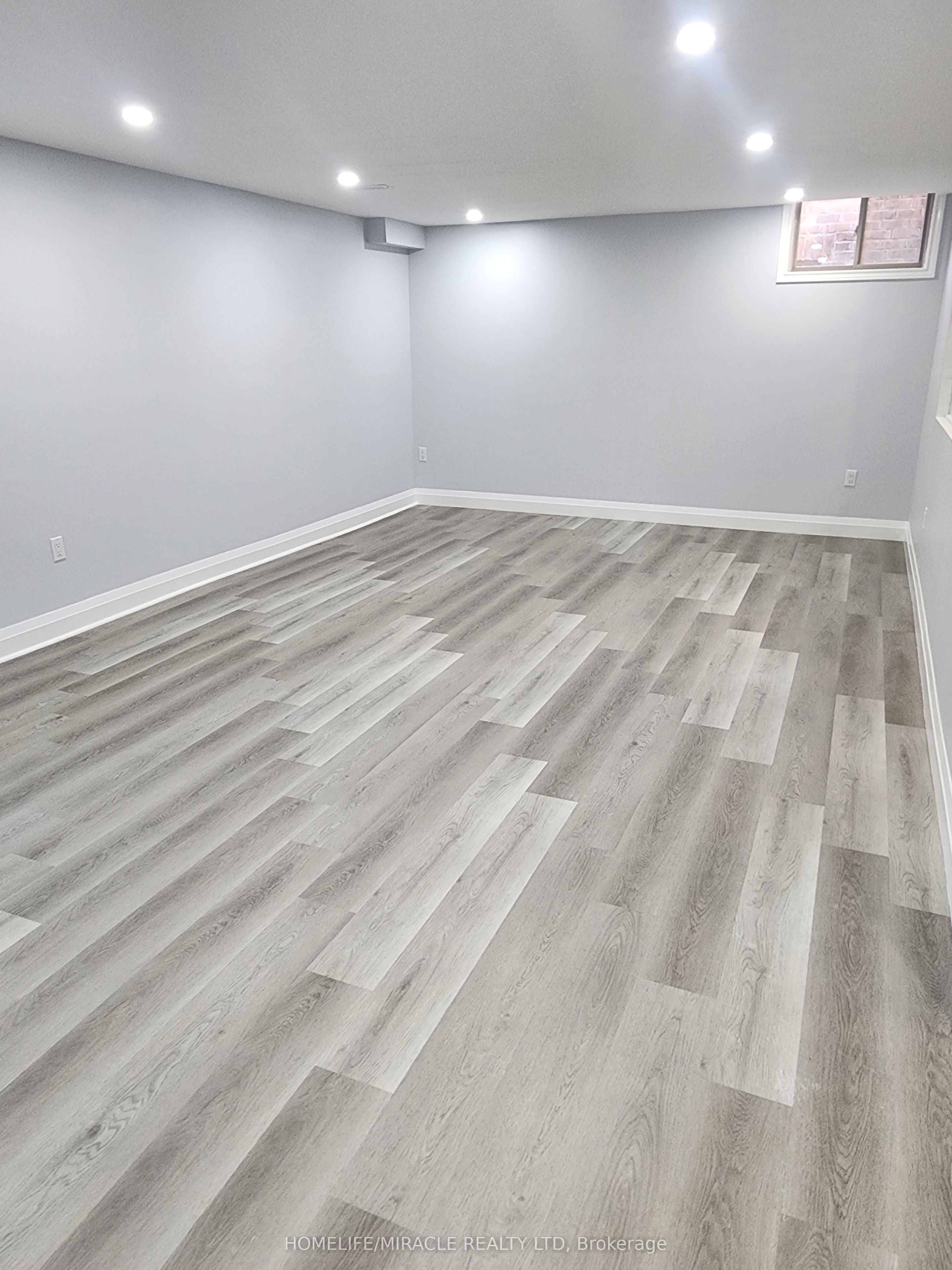 1607 Emberton Way Property Photo 22