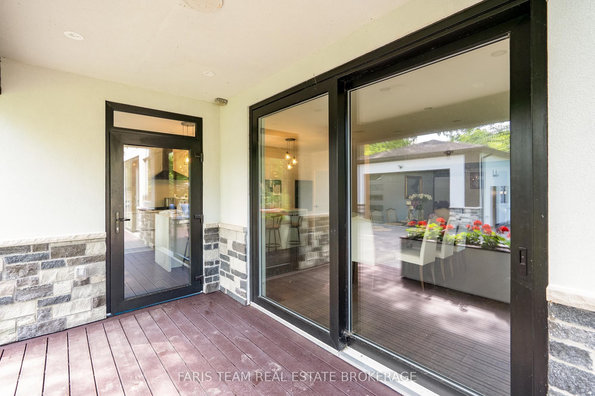 3951 Alberta Avenue Property Photo 35