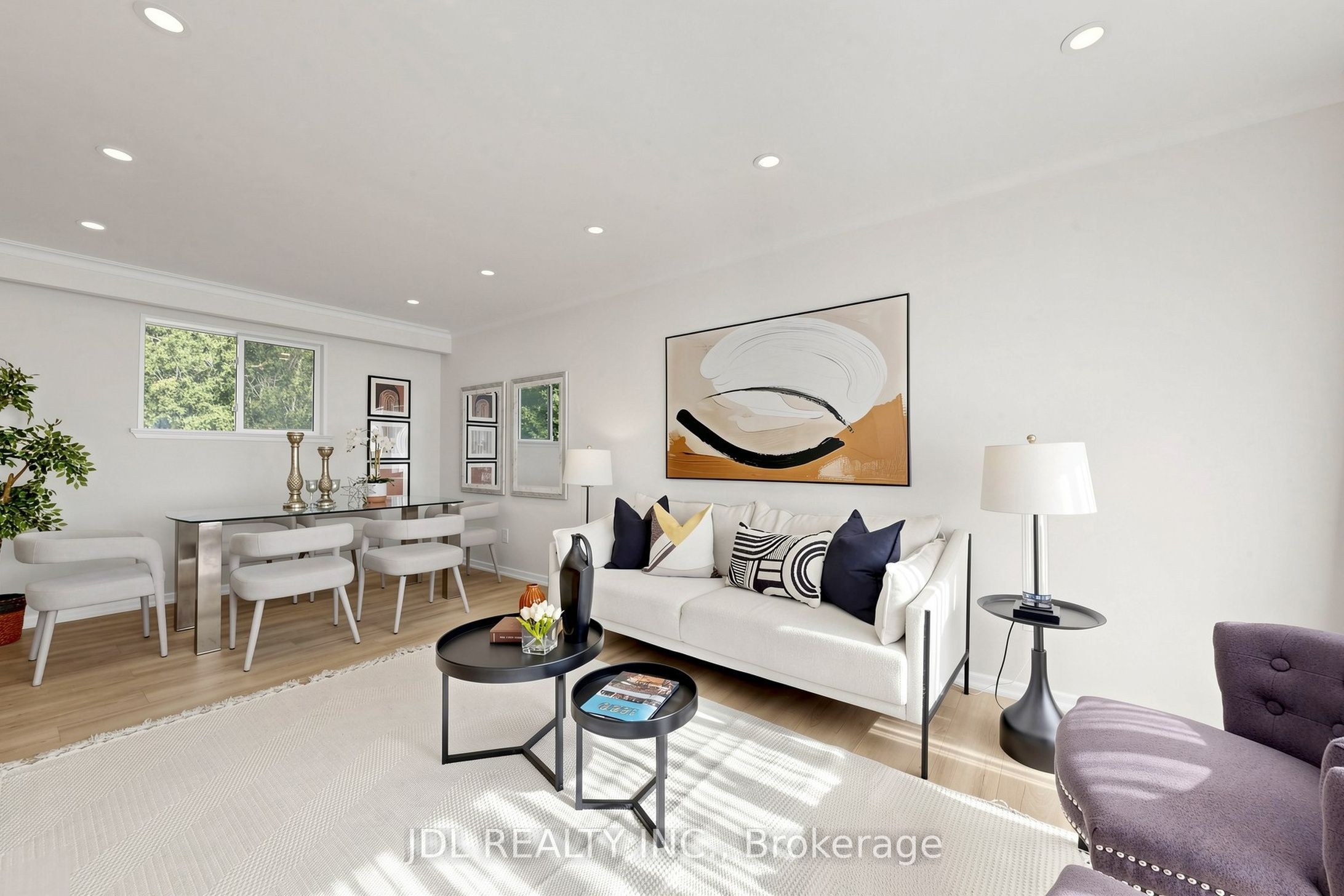 105 Park Avenue Property Photo 6