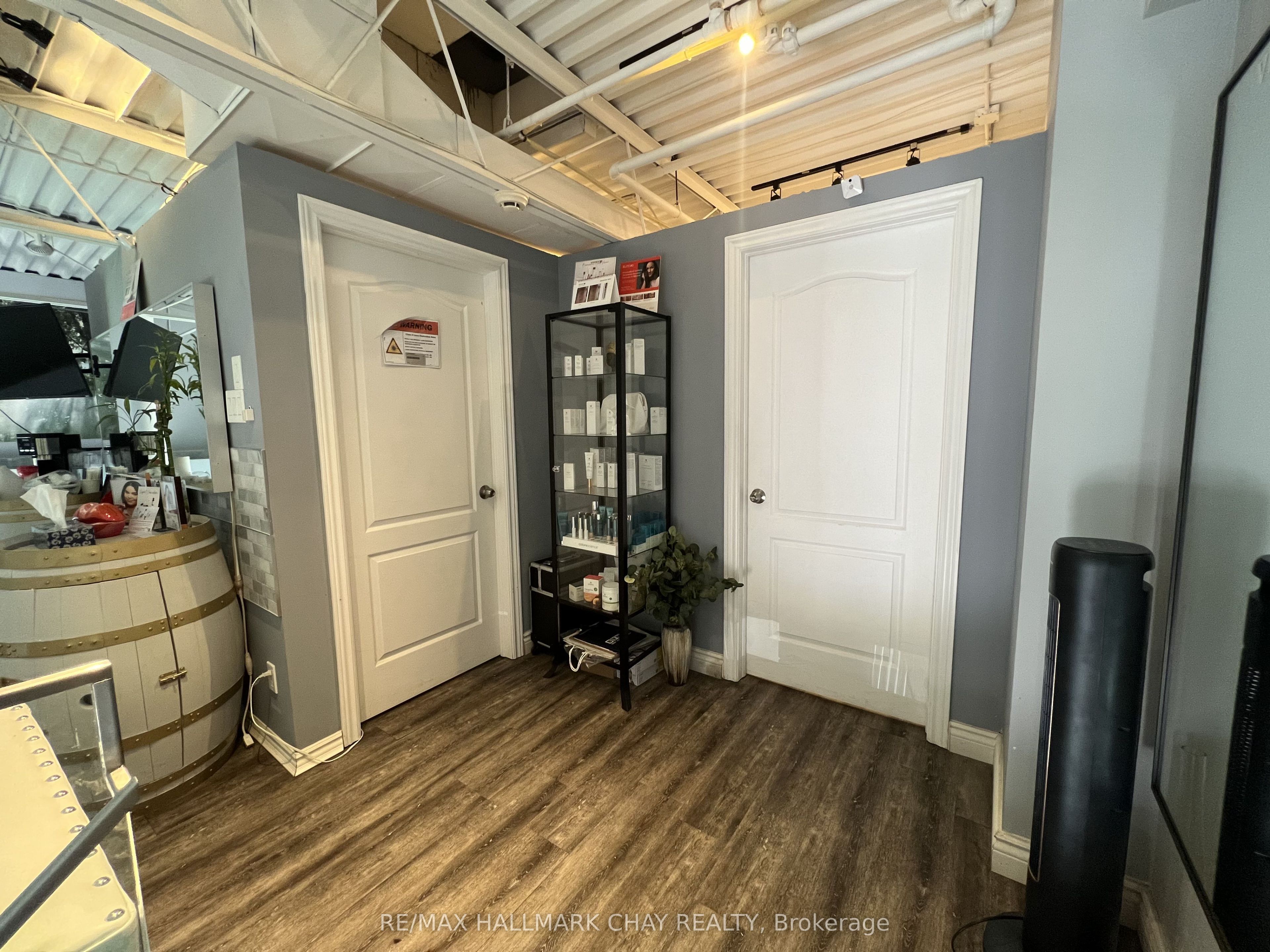 190 Marycroft Avenue 4 Property Photo 11