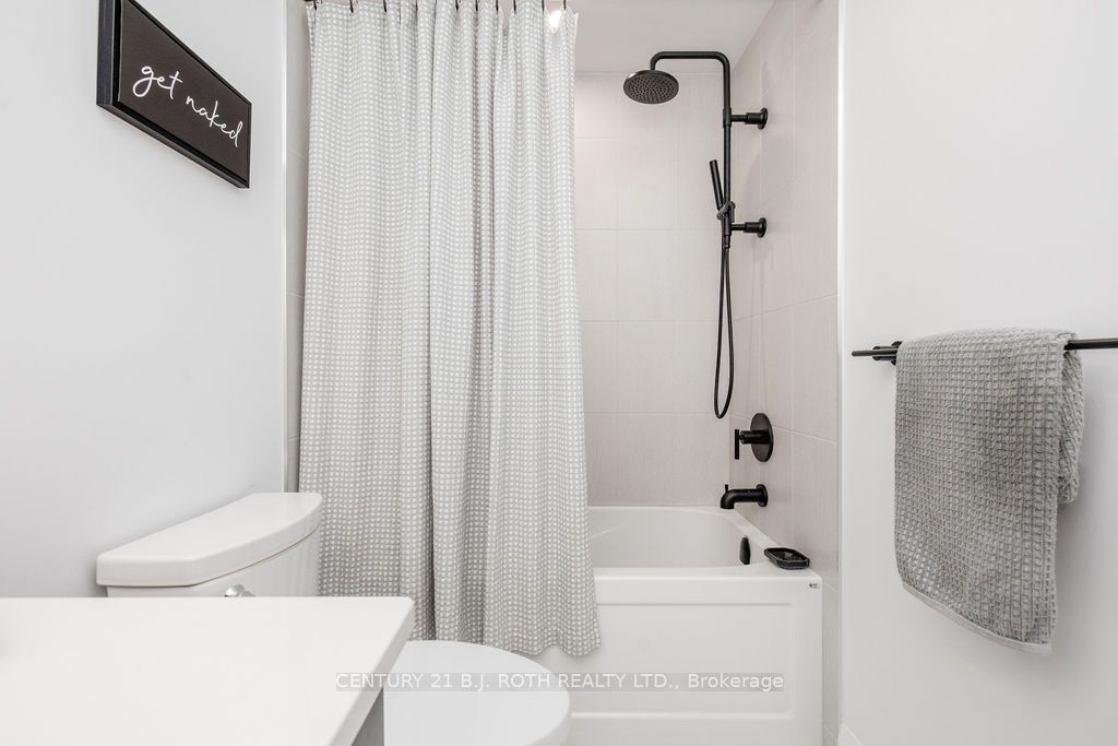 34 Kiernan Crescent N Property Photo 35