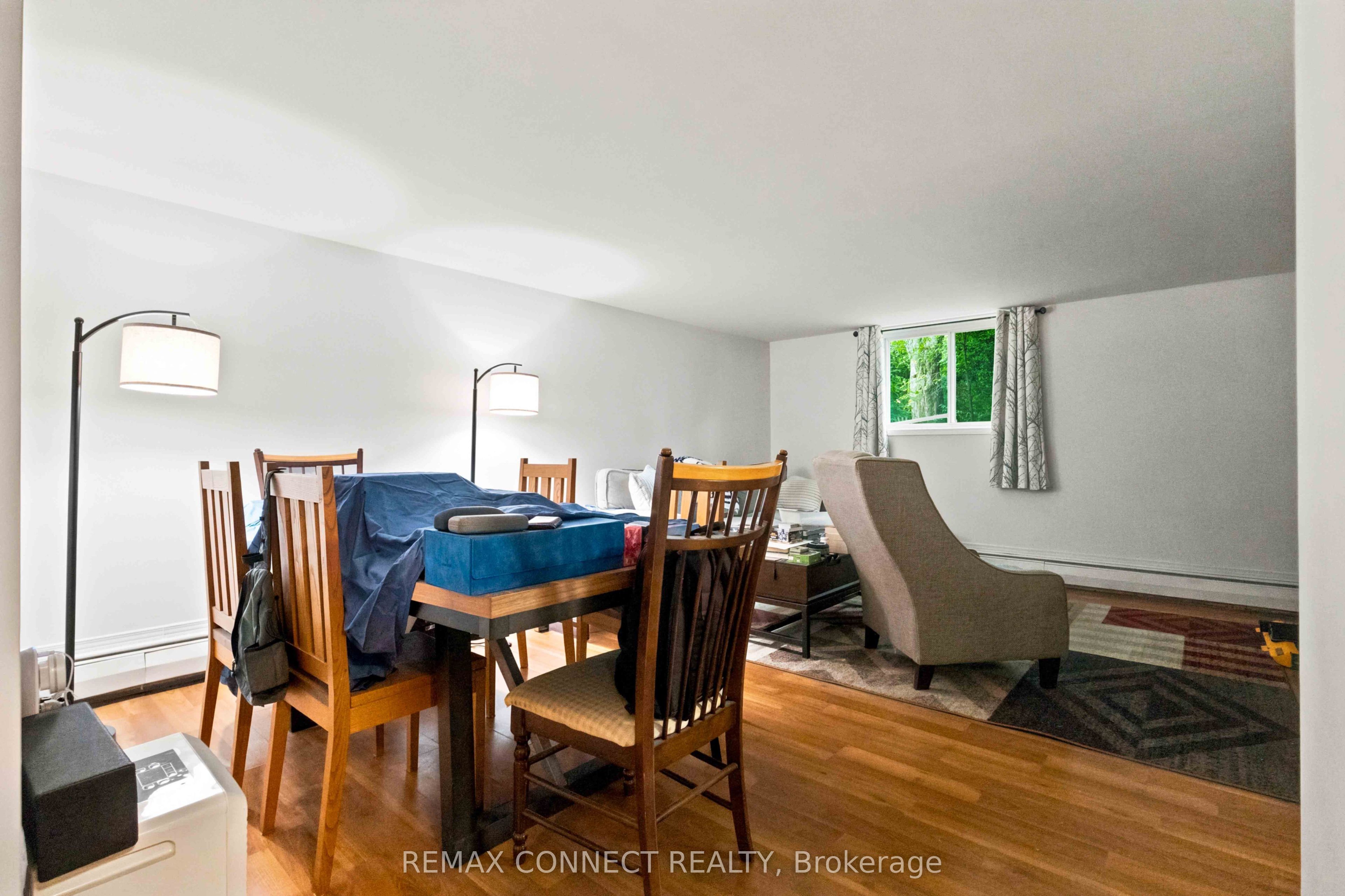 322 Andrew Street Property Photo 22