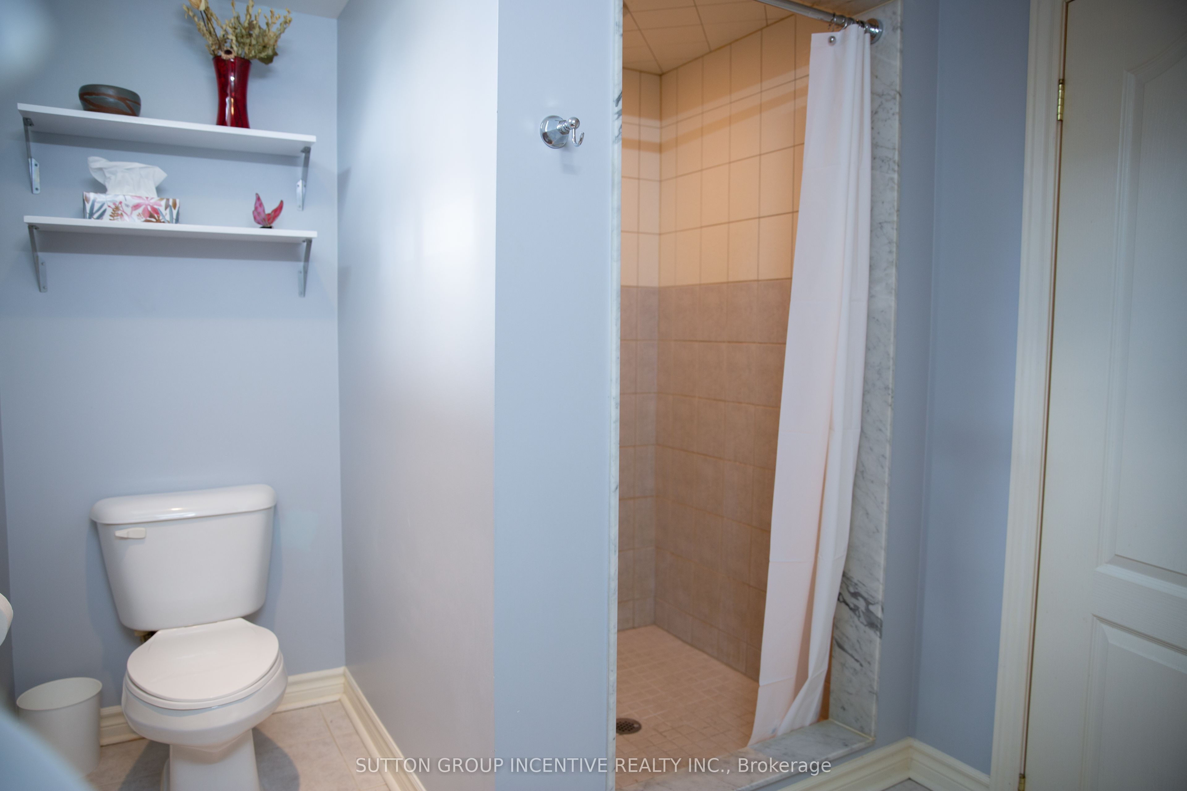 160 Walton Drive Property Photo 37
