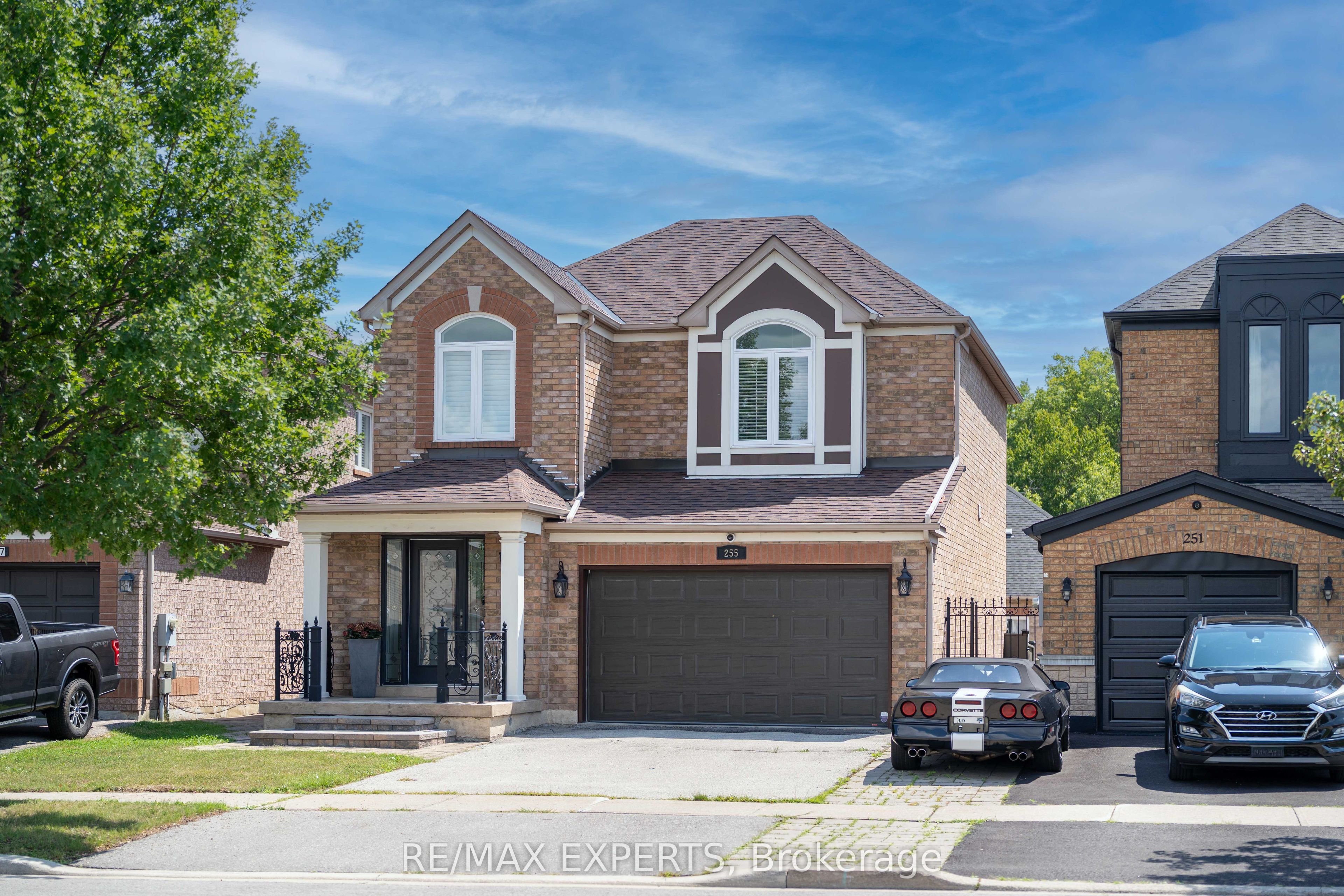 255 Matthew Drive Property Photo 1