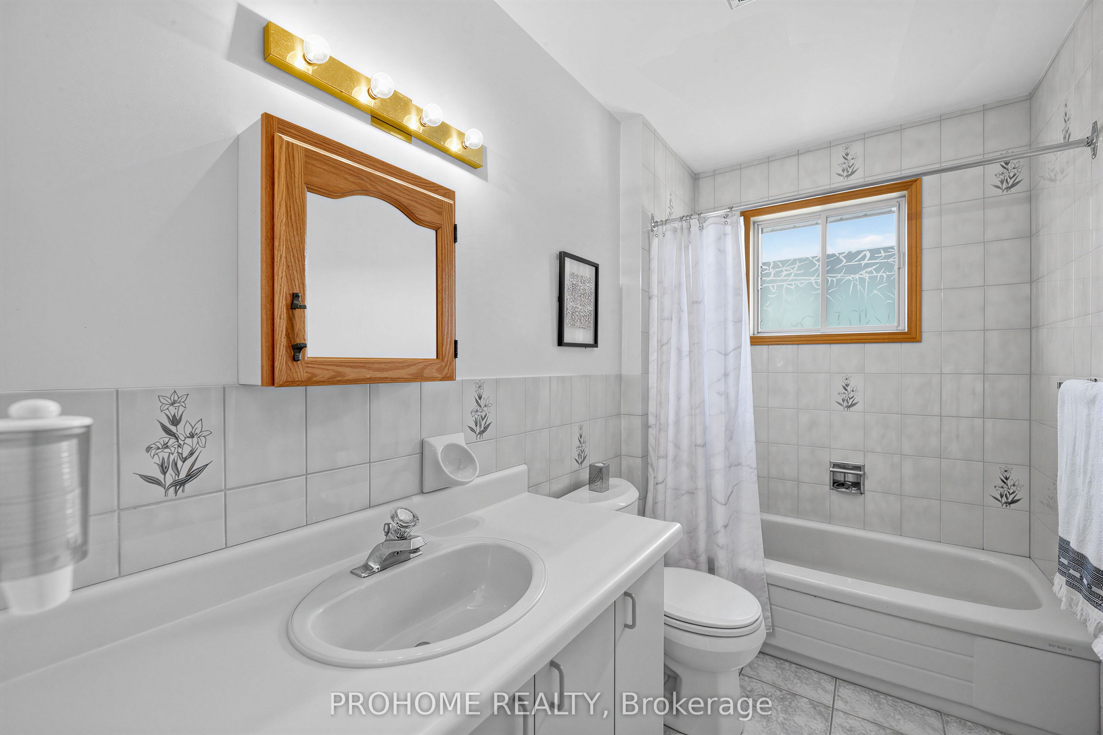 10 Joel Avenue Property Photo 19