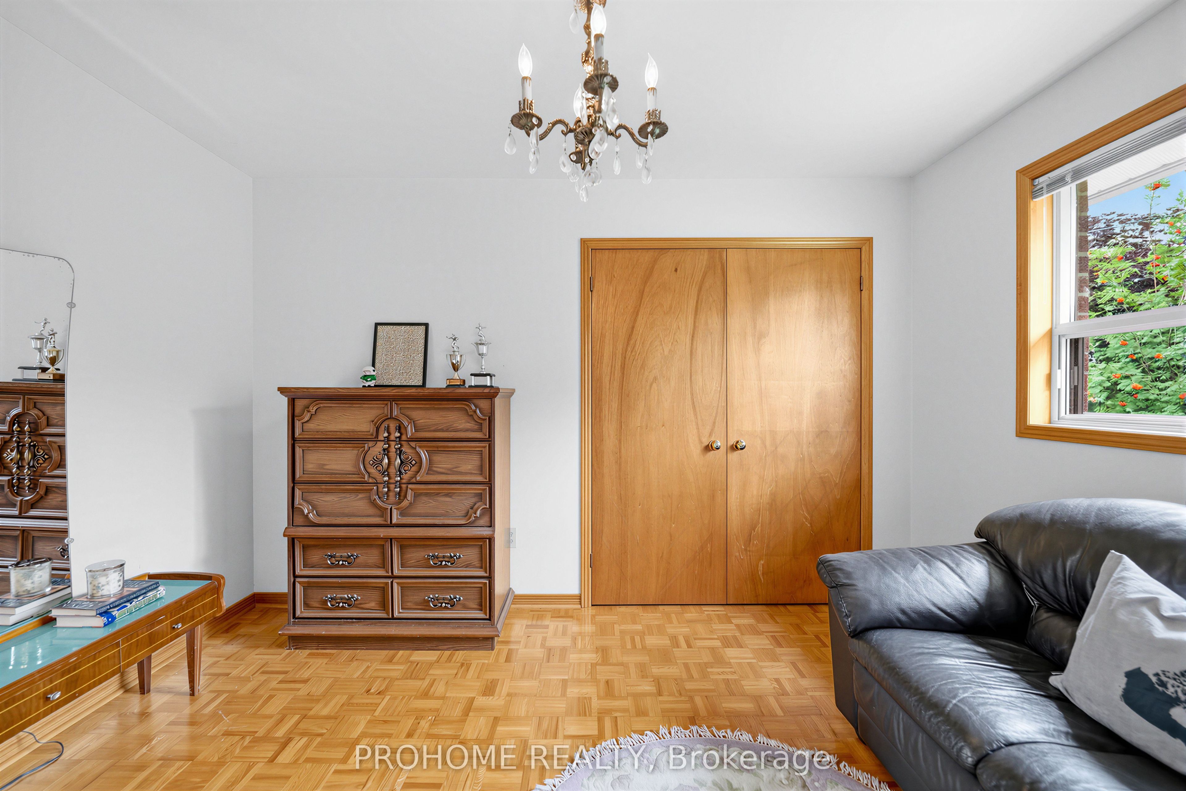 10 Joel Avenue Property Photo 21