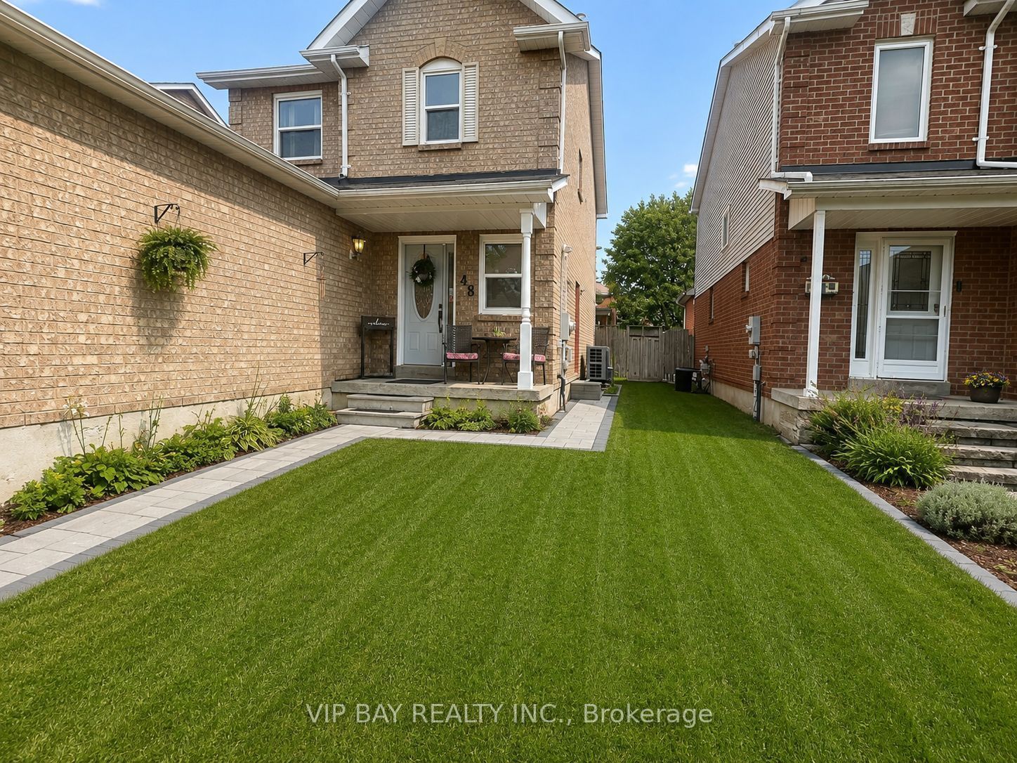 48 Verona Crescent Lower Property Photo 1
