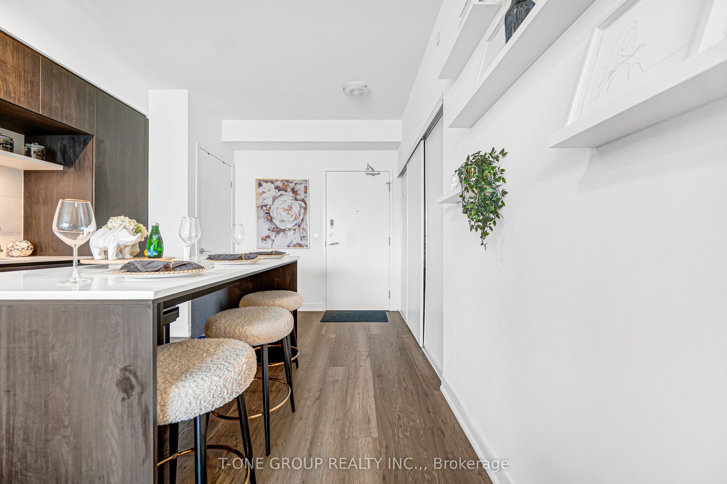 6 David Eyer Road 313 Property Photo 18