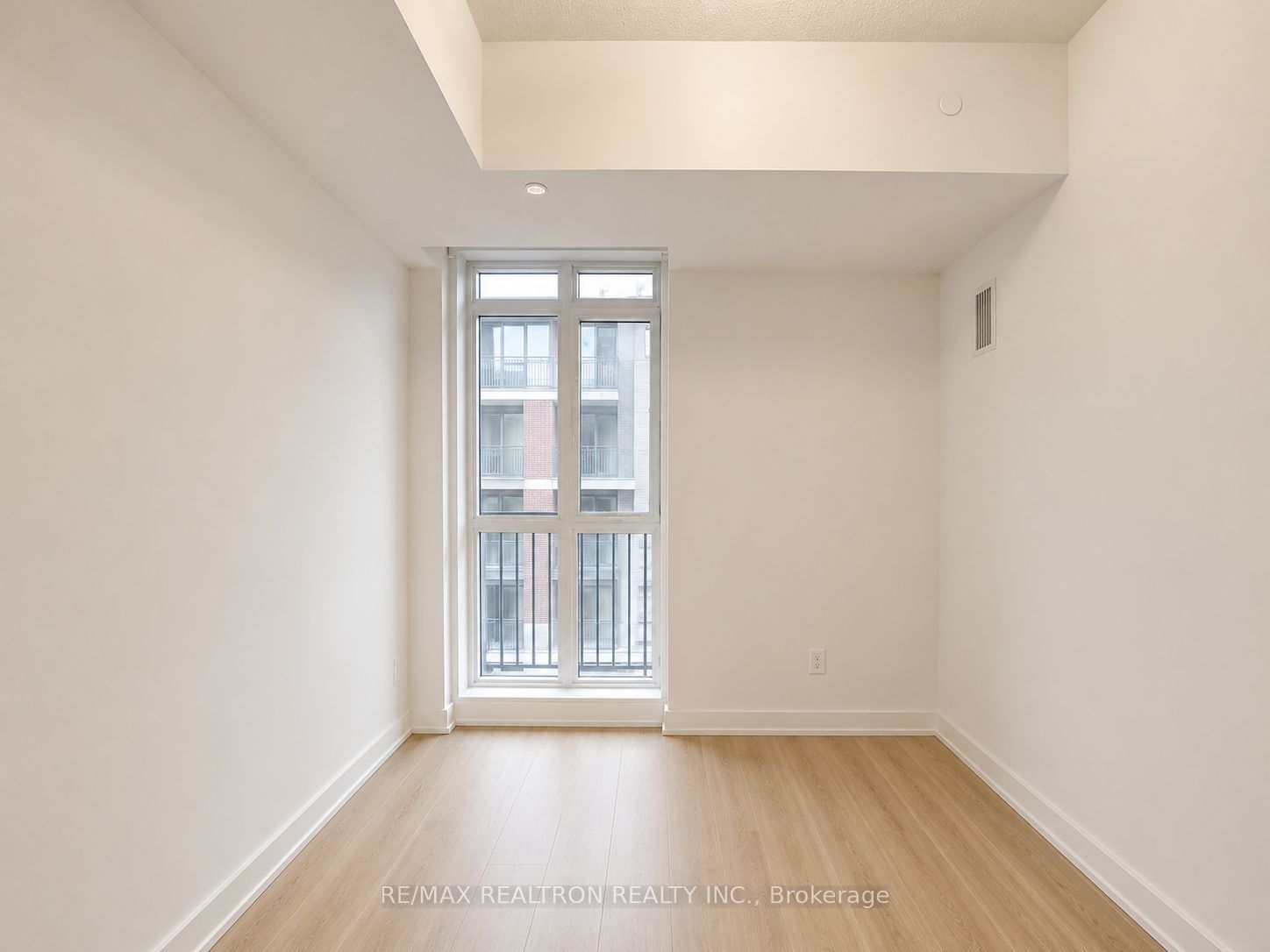 8119 Birchmount Road 1036 Property Photo 11