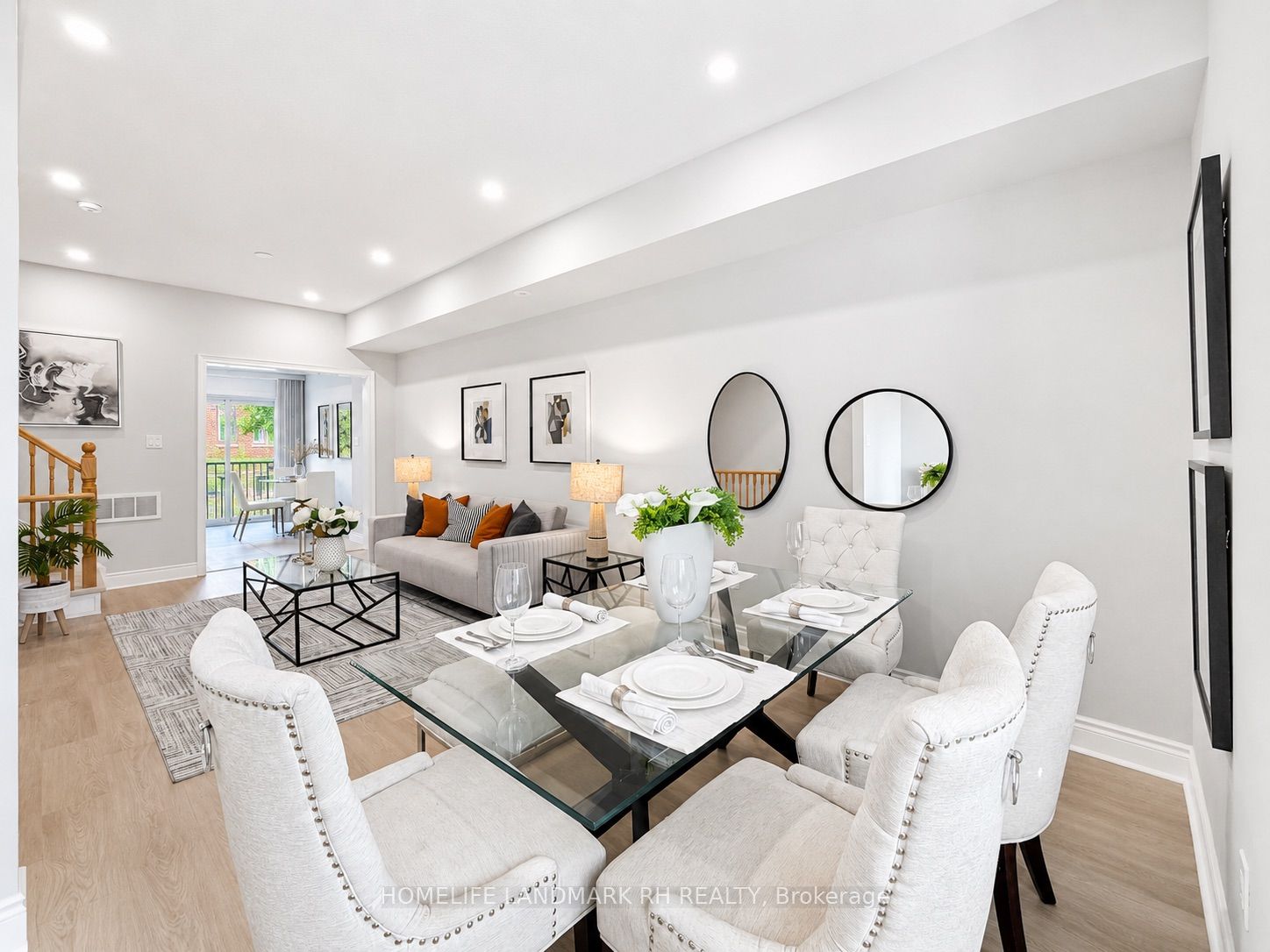 30 Times Avenue Property Photo 4