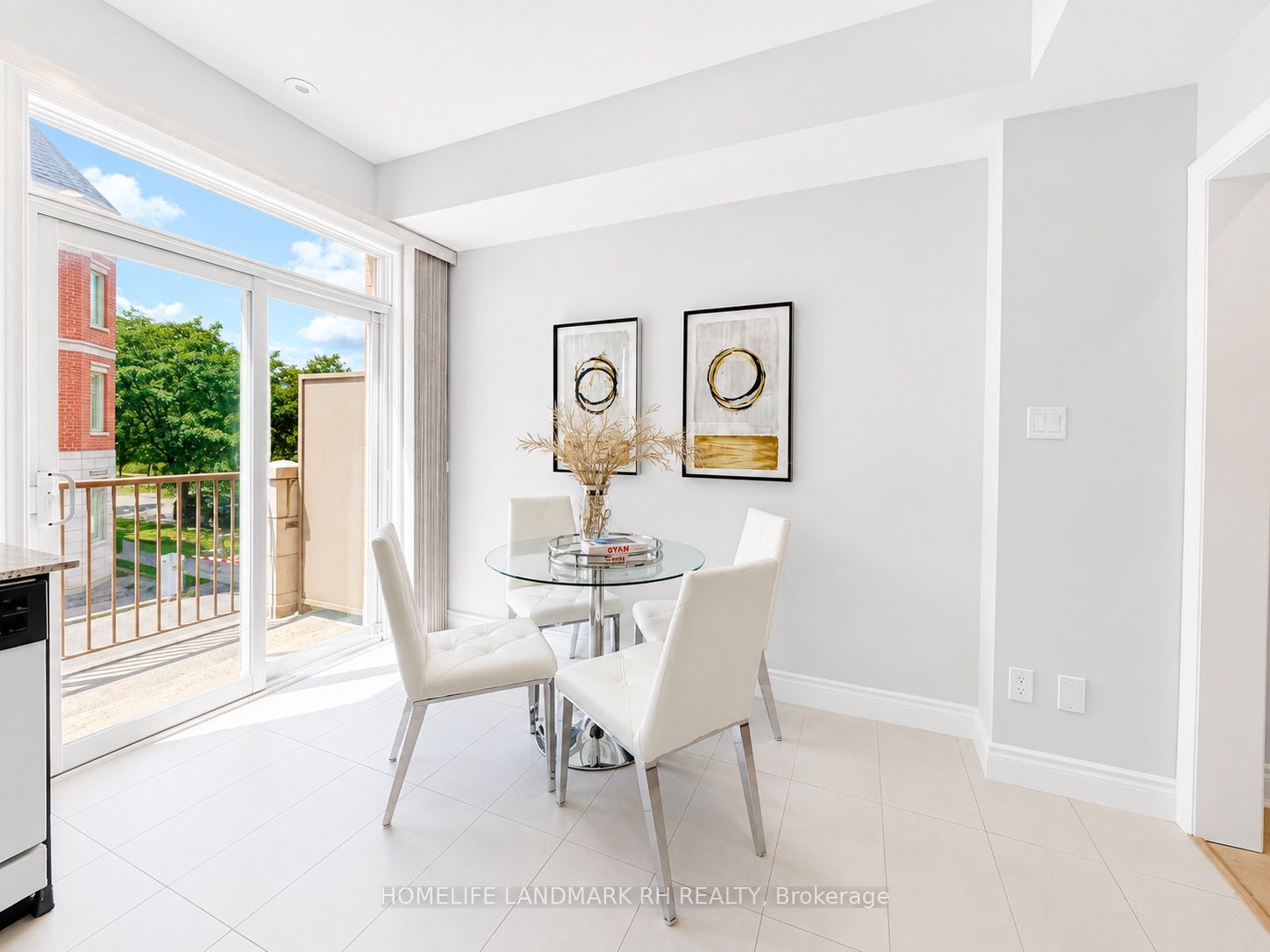 30 Times Avenue Property Photo 10