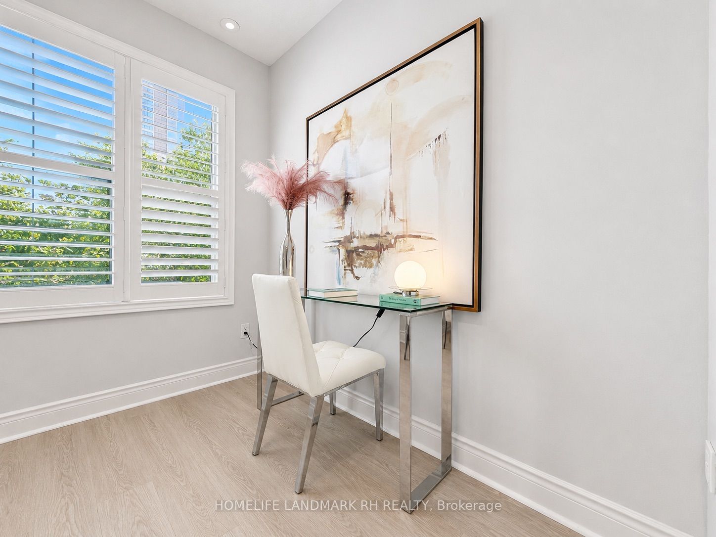 30 Times Avenue Property Photo 15