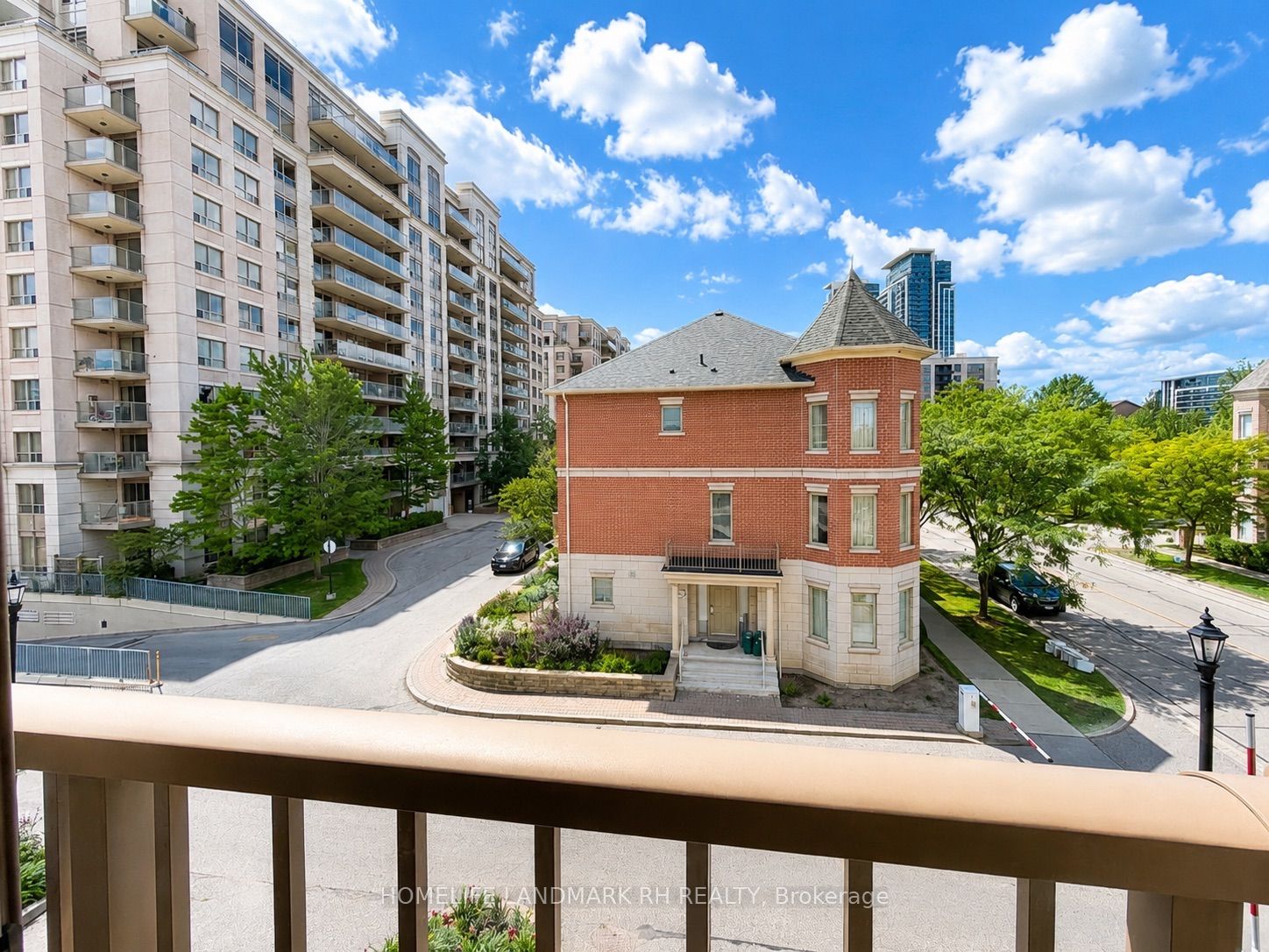 30 Times Avenue Property Photo 19
