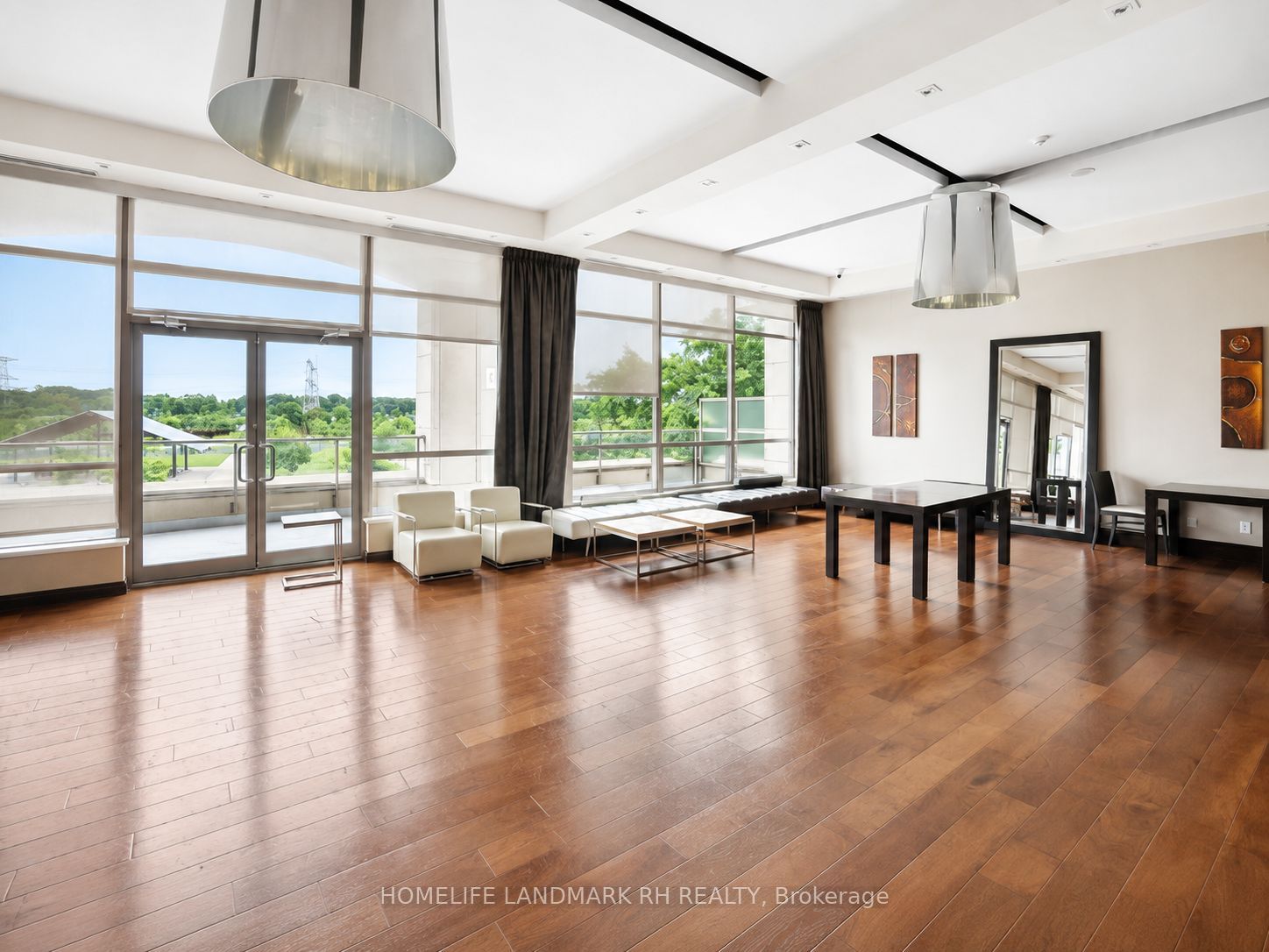 30 Times Avenue Property Photo 35