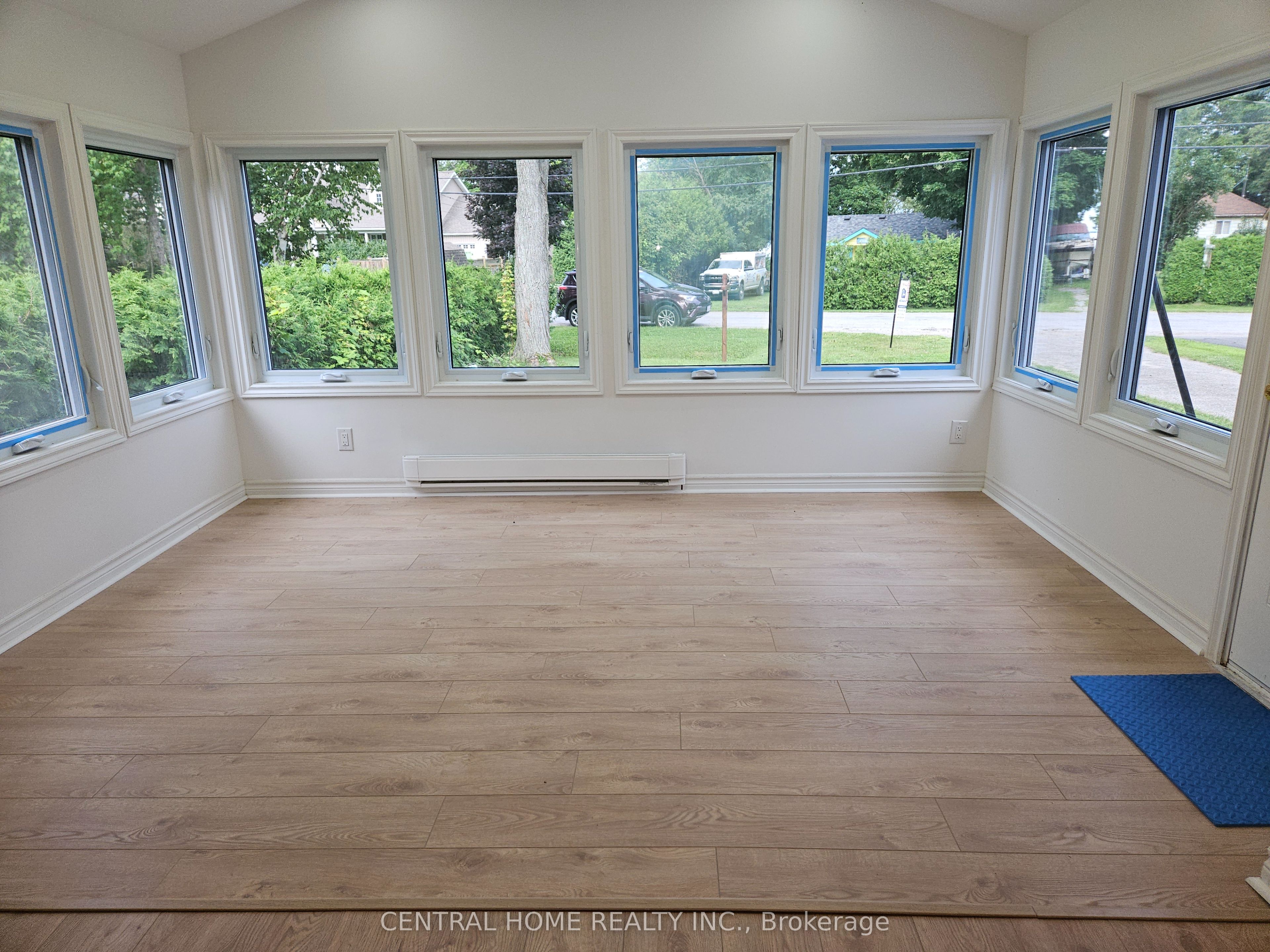 27 Blue Heron Drive Property Photo 4