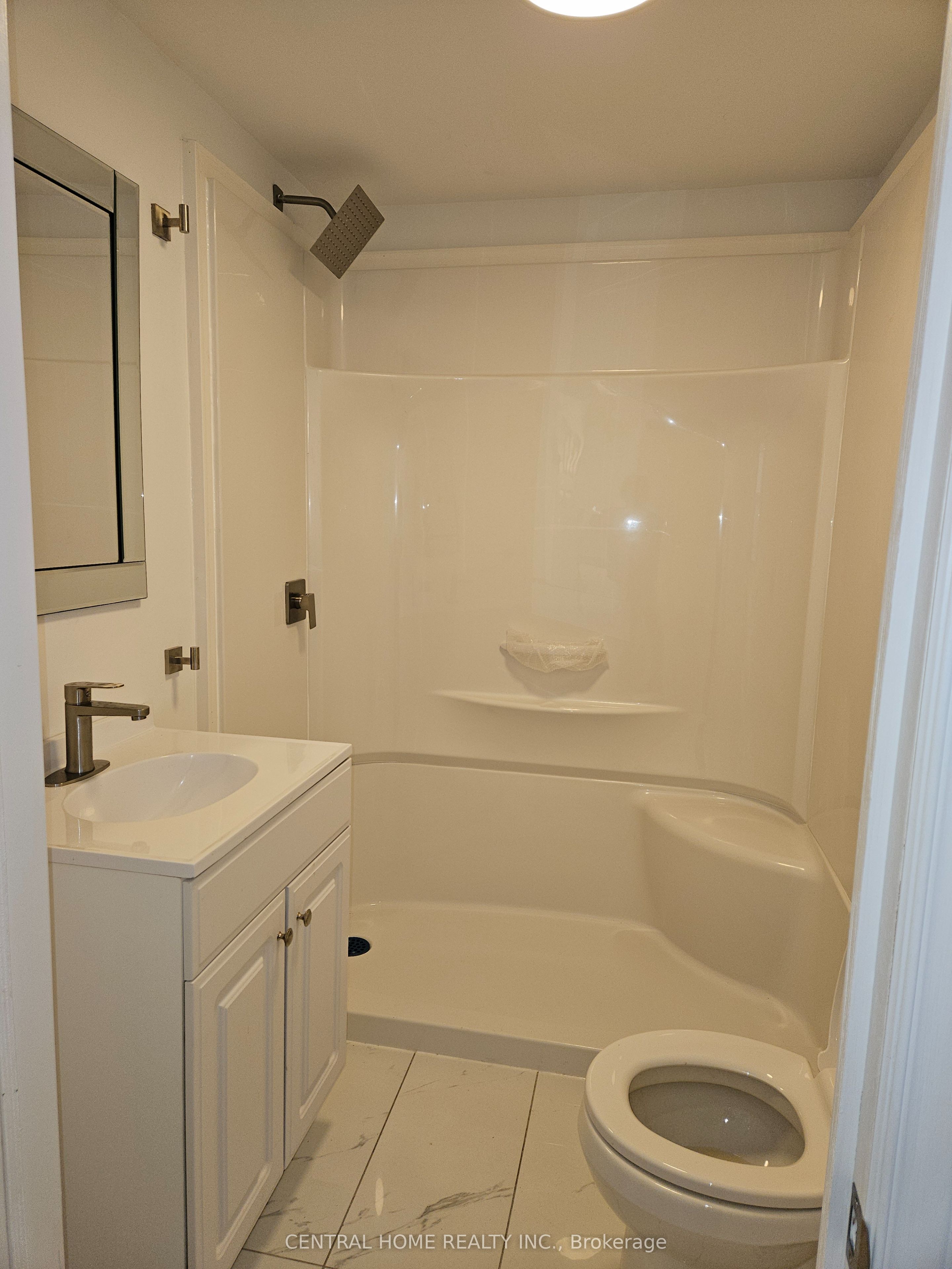 27 Blue Heron Drive Property Photo 10