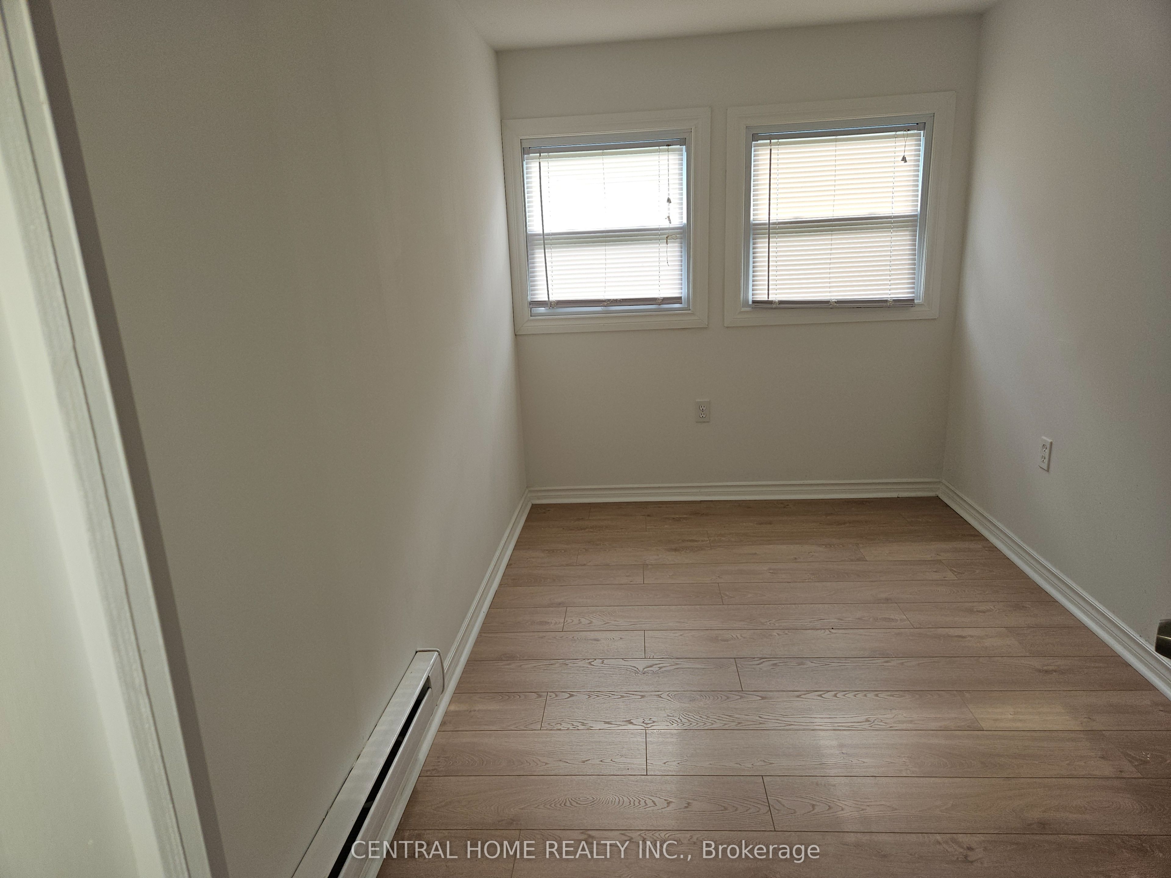 27 Blue Heron Drive Property Photo 12