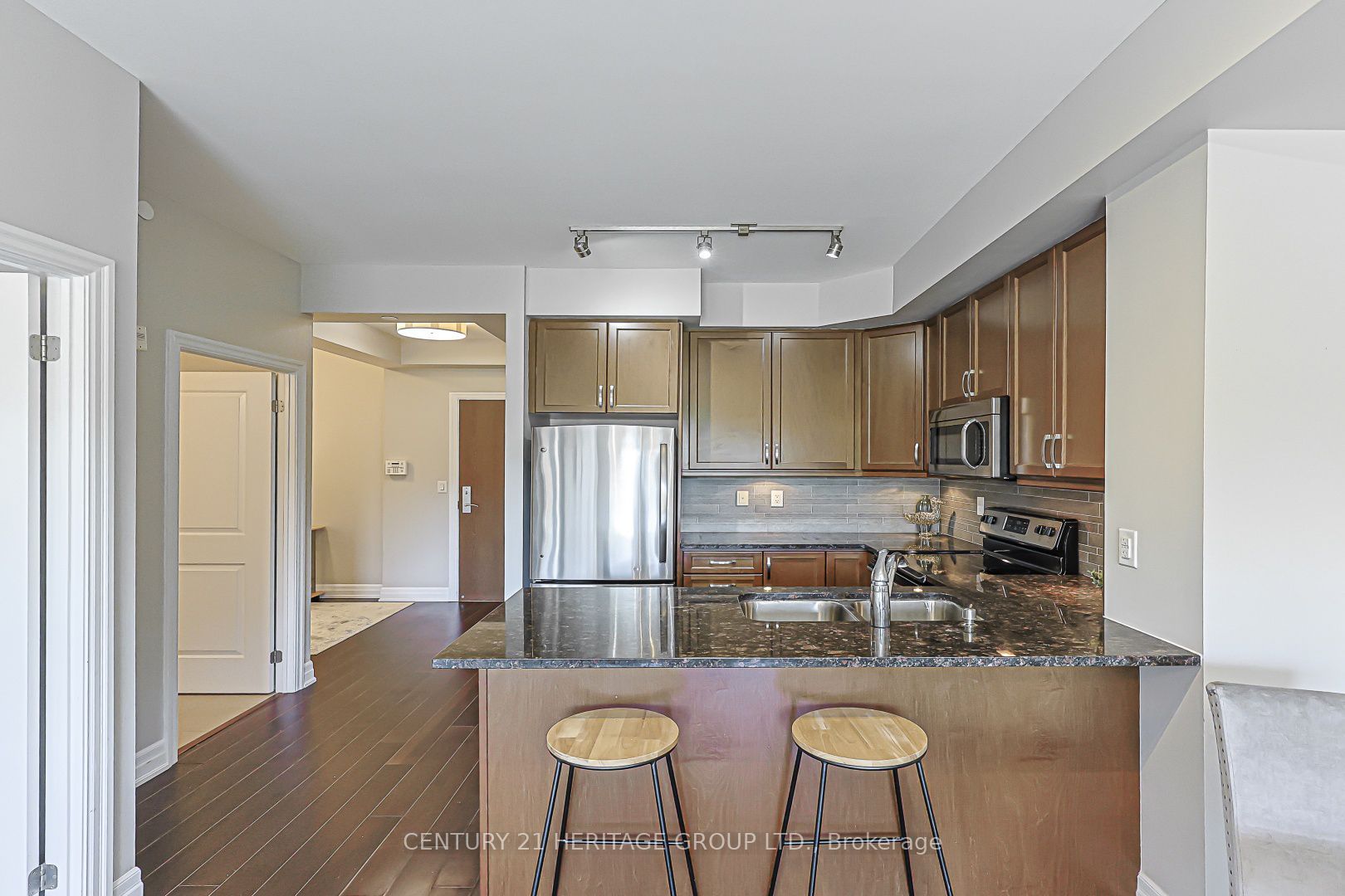 111 Civic Square Gate 210 Property Photo 16