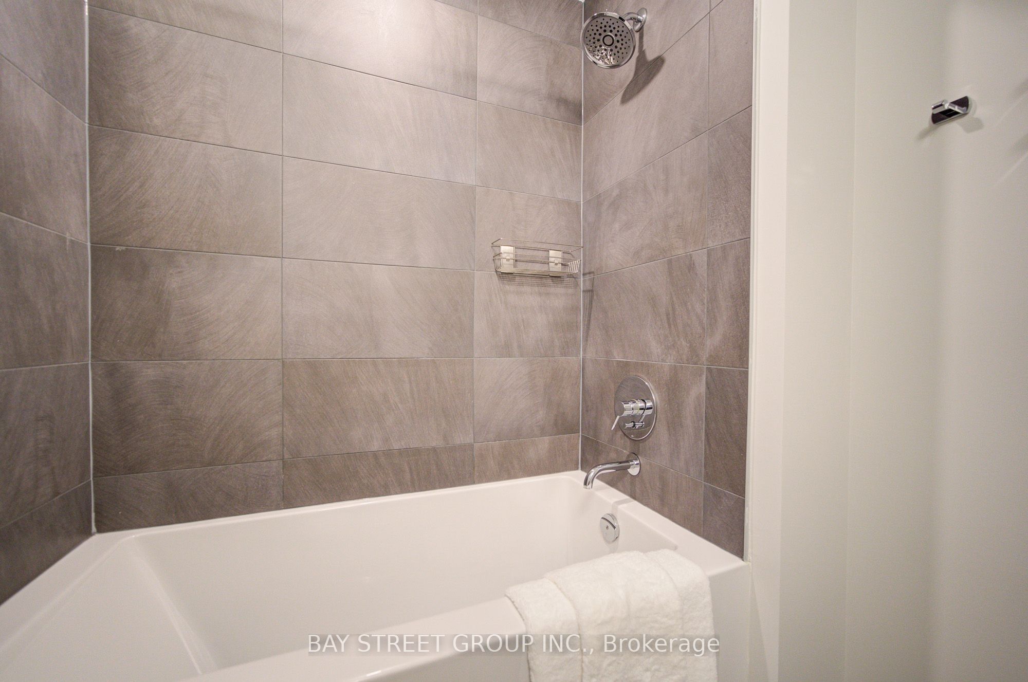 1000 Portage Parkway 3109 Property Photo 9
