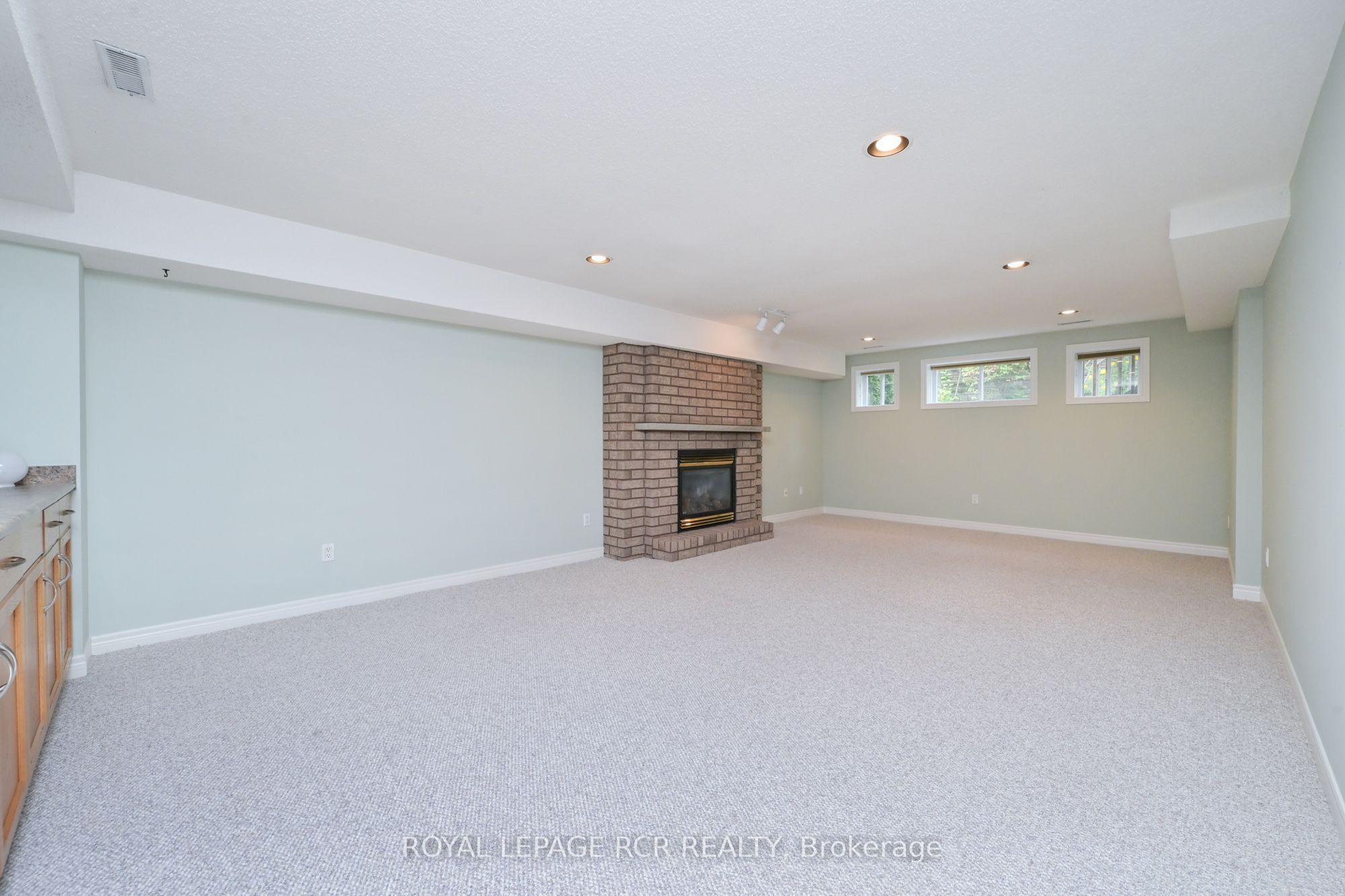 6 Artisan Lane Property Photo 24