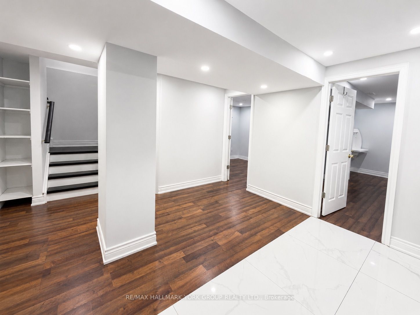 33 Deerwood Crescent Property Photo 6