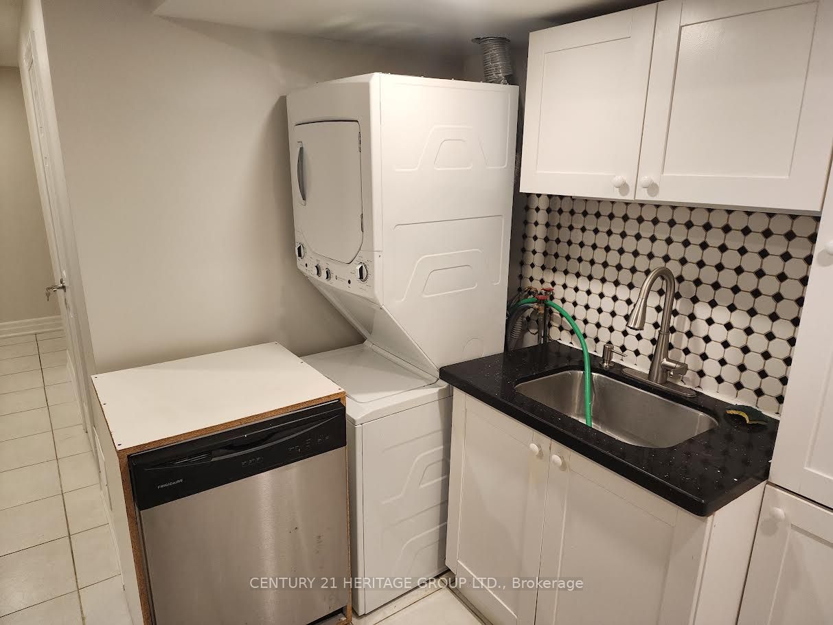 490 Cody Crescent Bsmt Property Photo 5