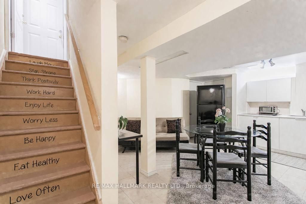 49 Nantucket Drive Basement Property Photo 2