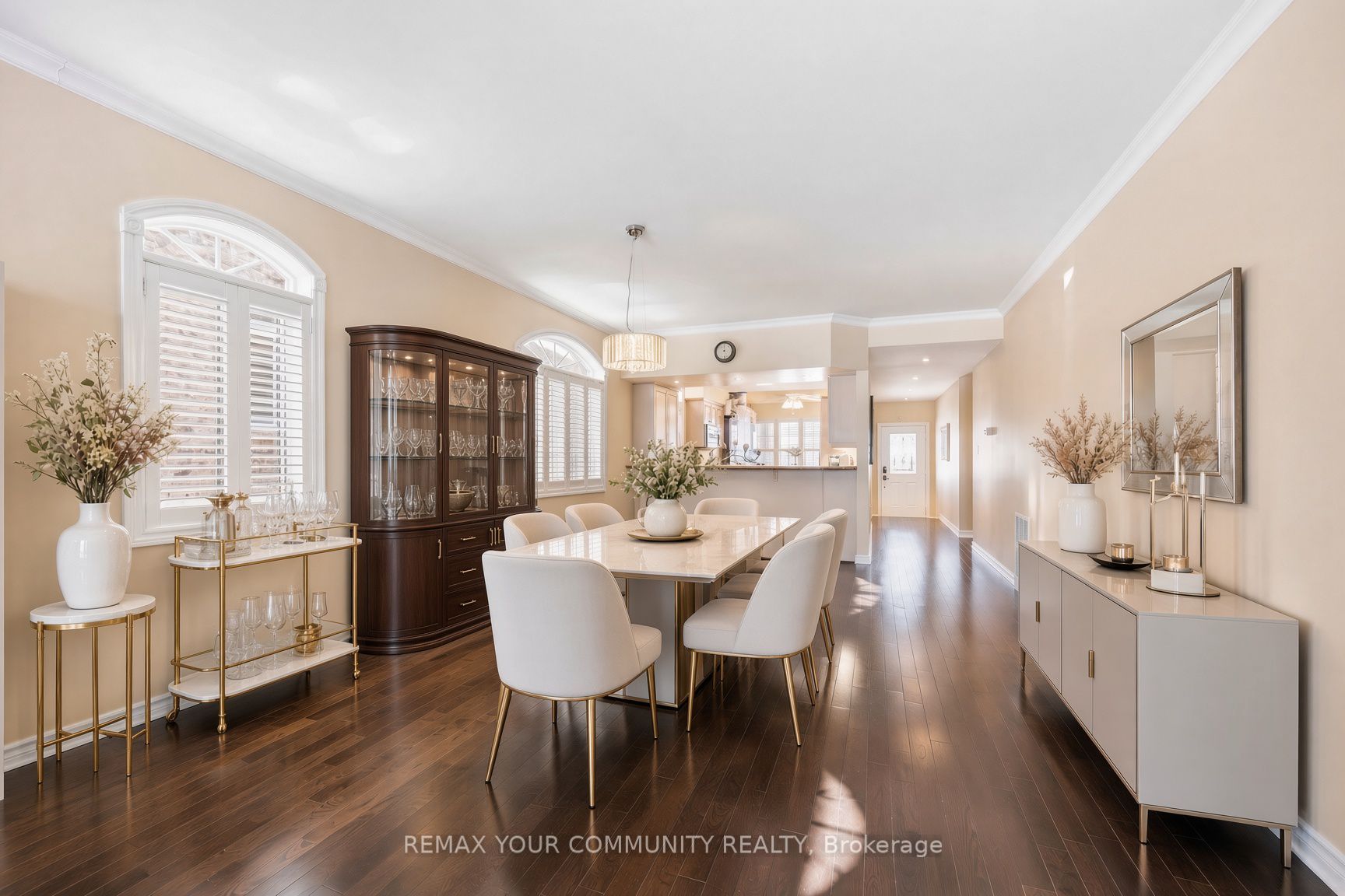 520 Silken Laumann Drive 17 Property Photo 11