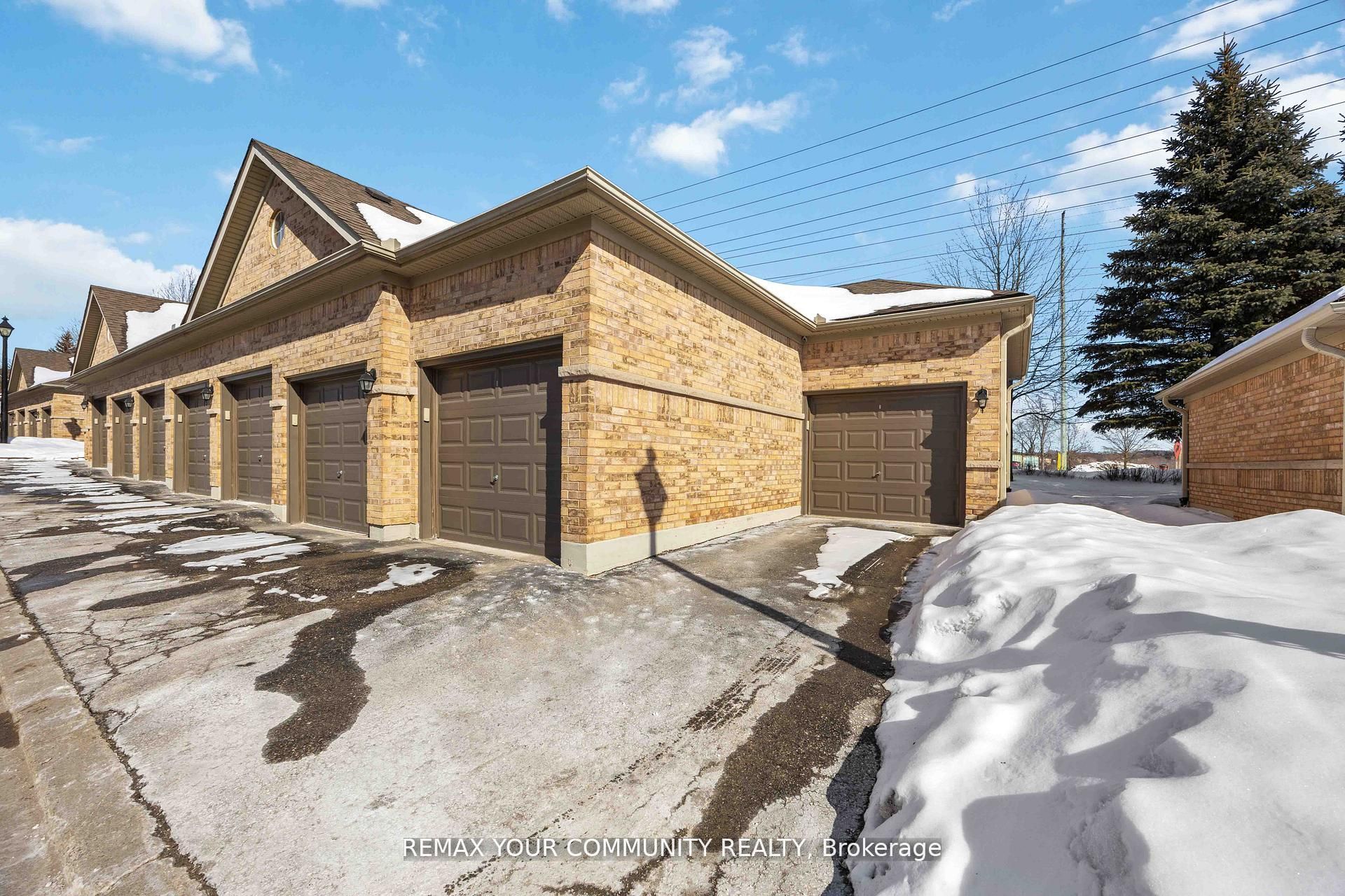 520 Silken Laumann Drive 17 Property Photo 26