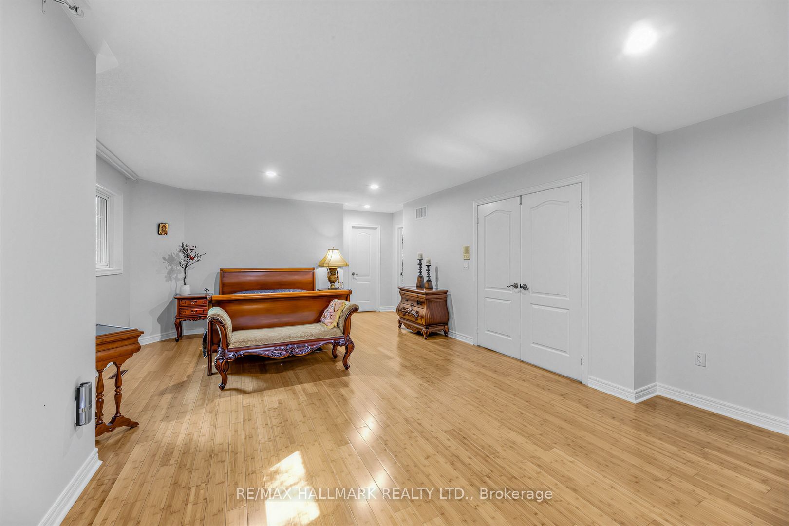 106 Larratt Lane Property Photo 25