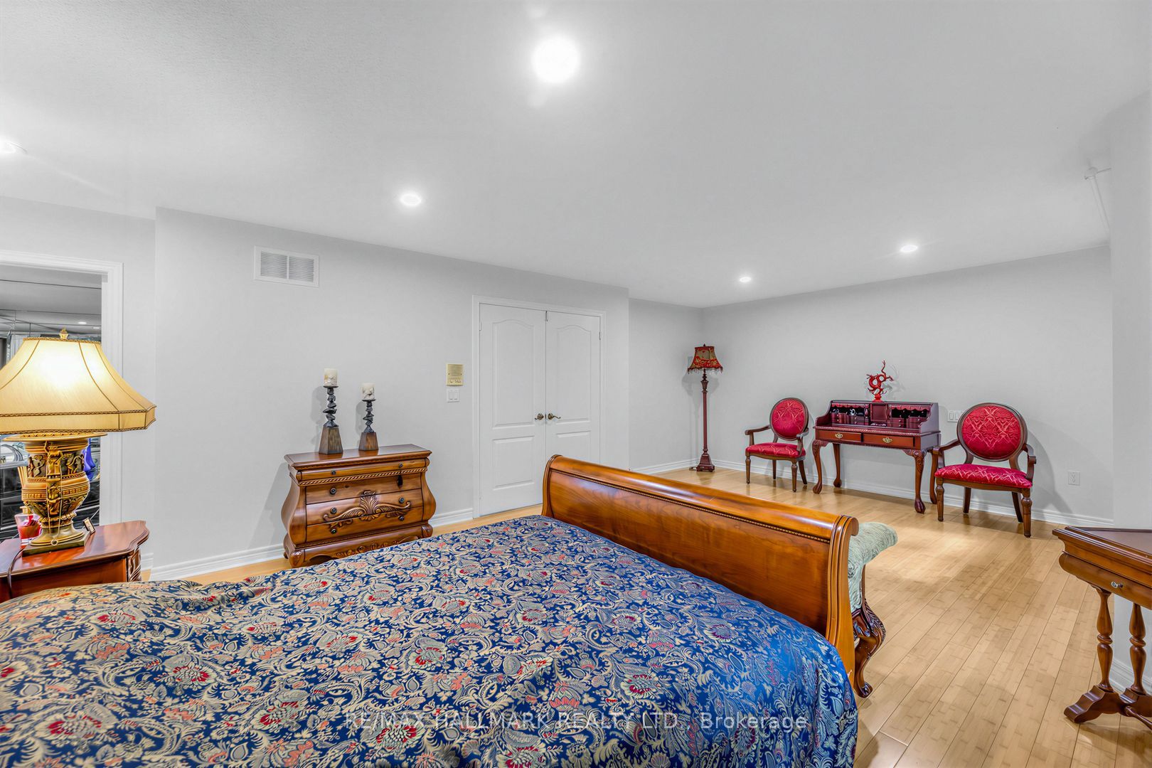 106 Larratt Lane Property Photo 26