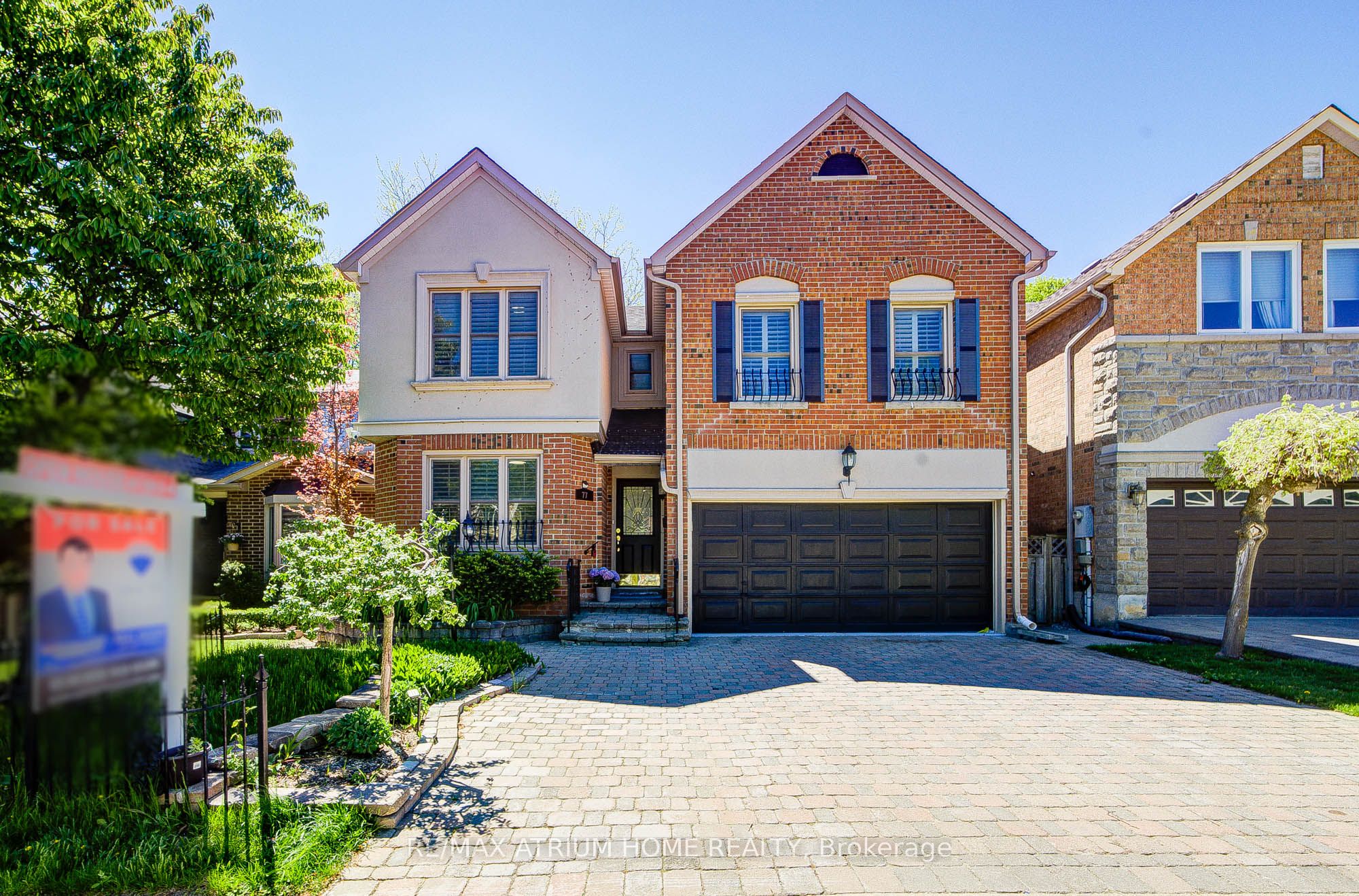 77 Rosedale Heights Drive Property Photo 1