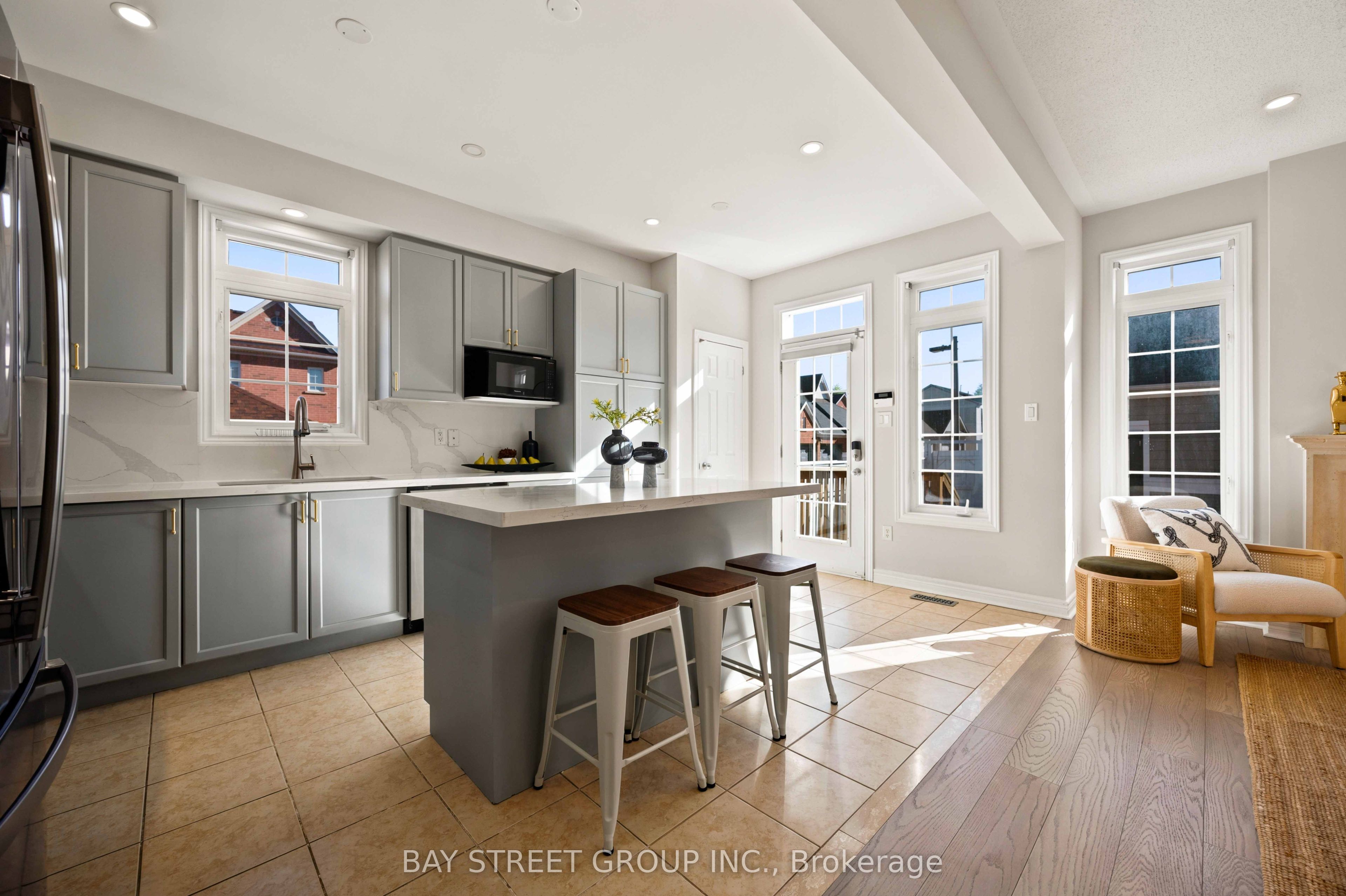 5 Tottenham Court Property Photo 20