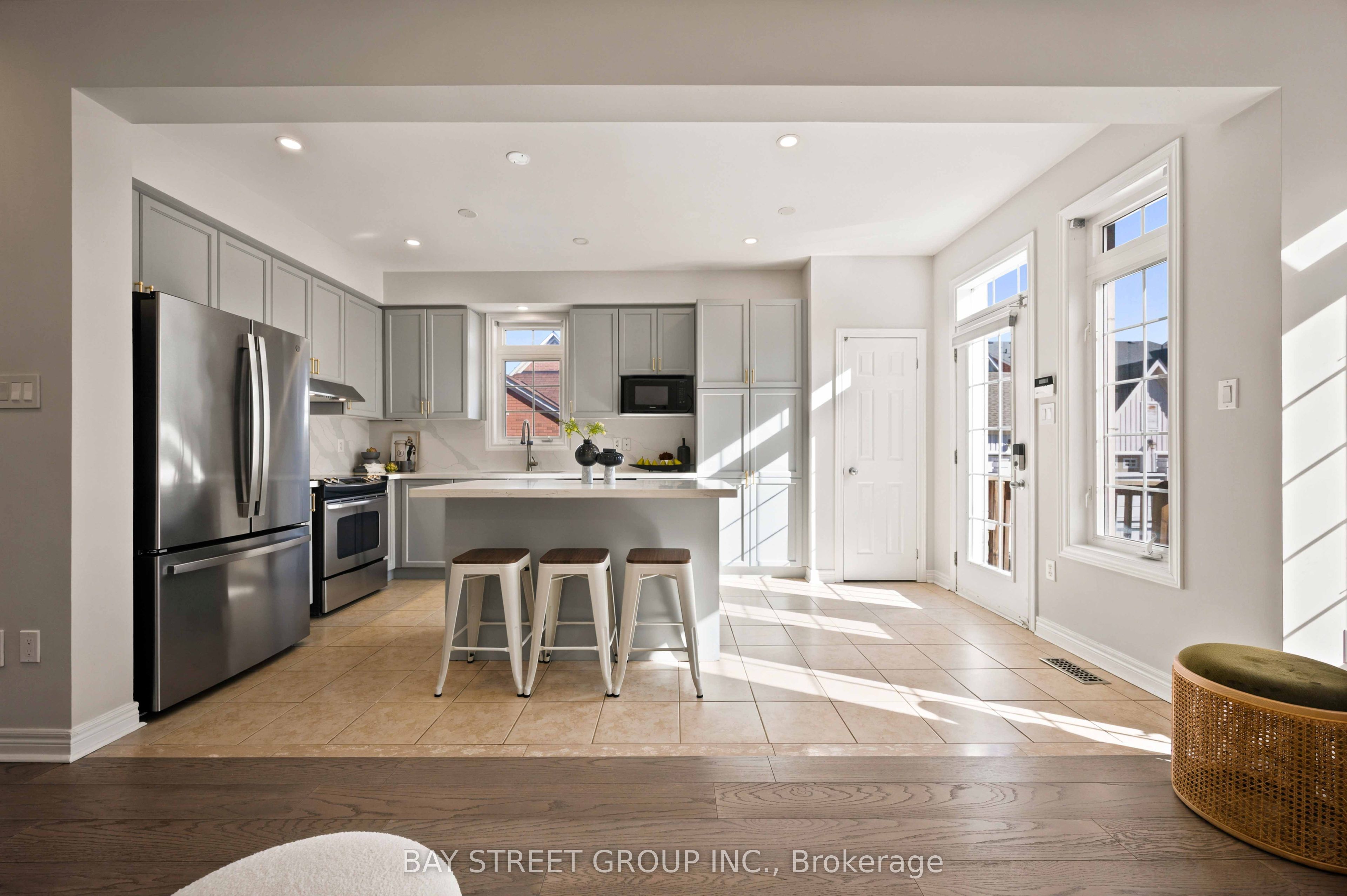 5 Tottenham Court Property Photo 21