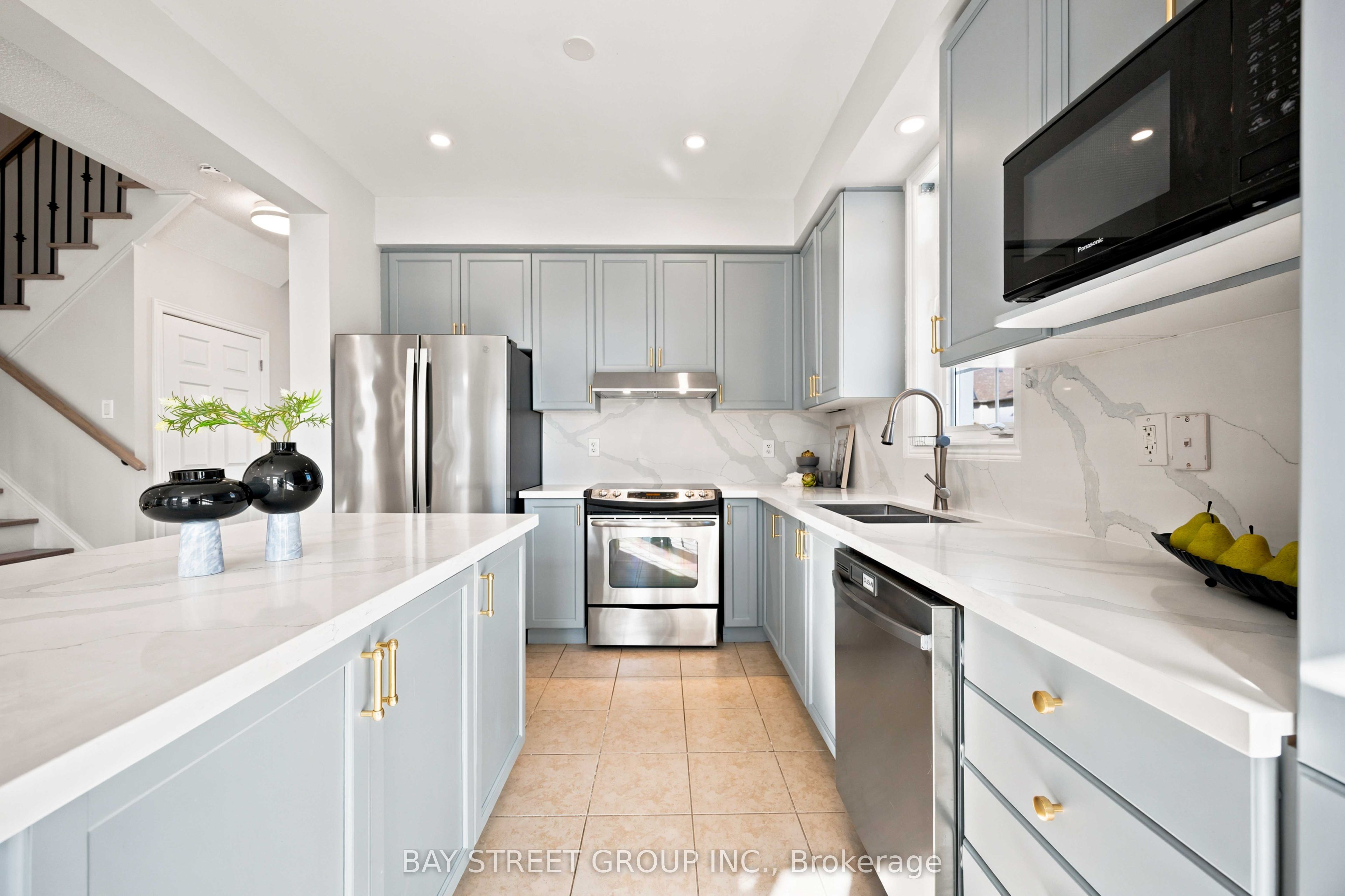 5 Tottenham Court Property Photo 25