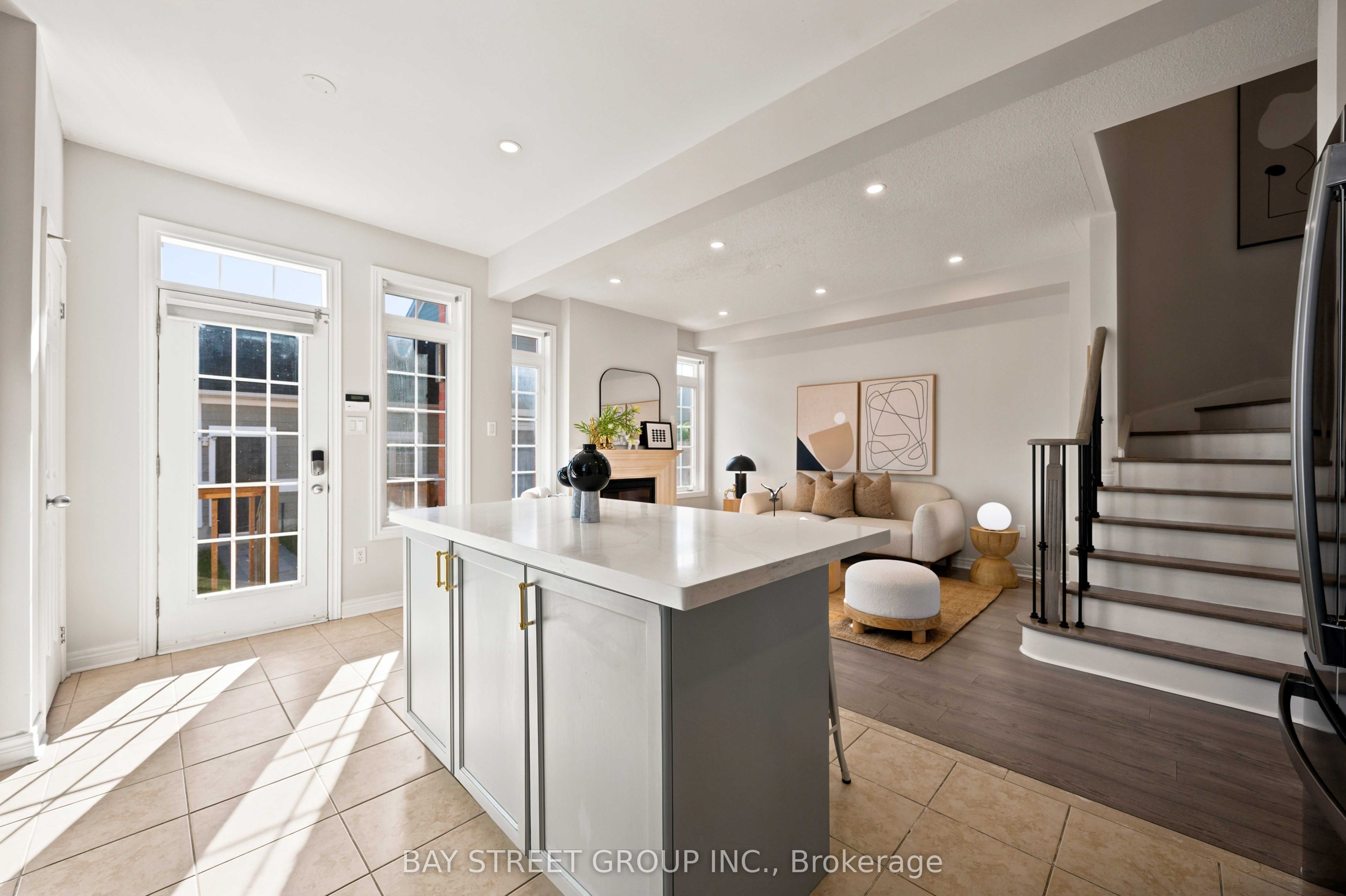 5 Tottenham Court Property Photo 26