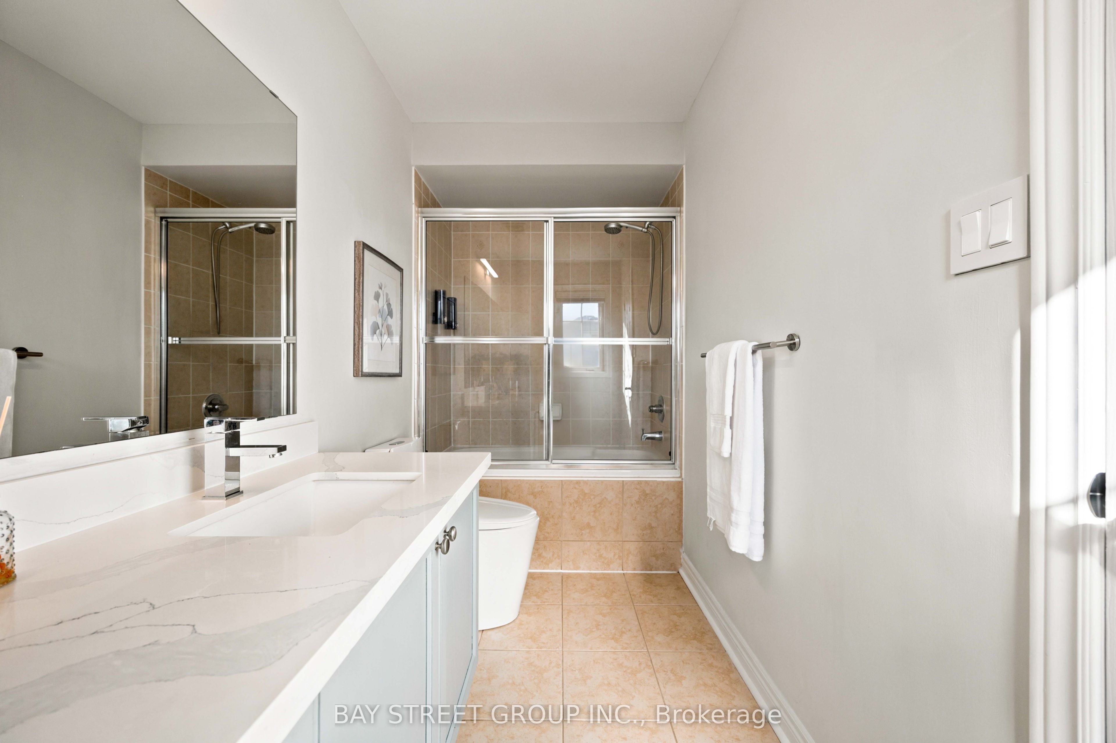 5 Tottenham Court Property Photo 37