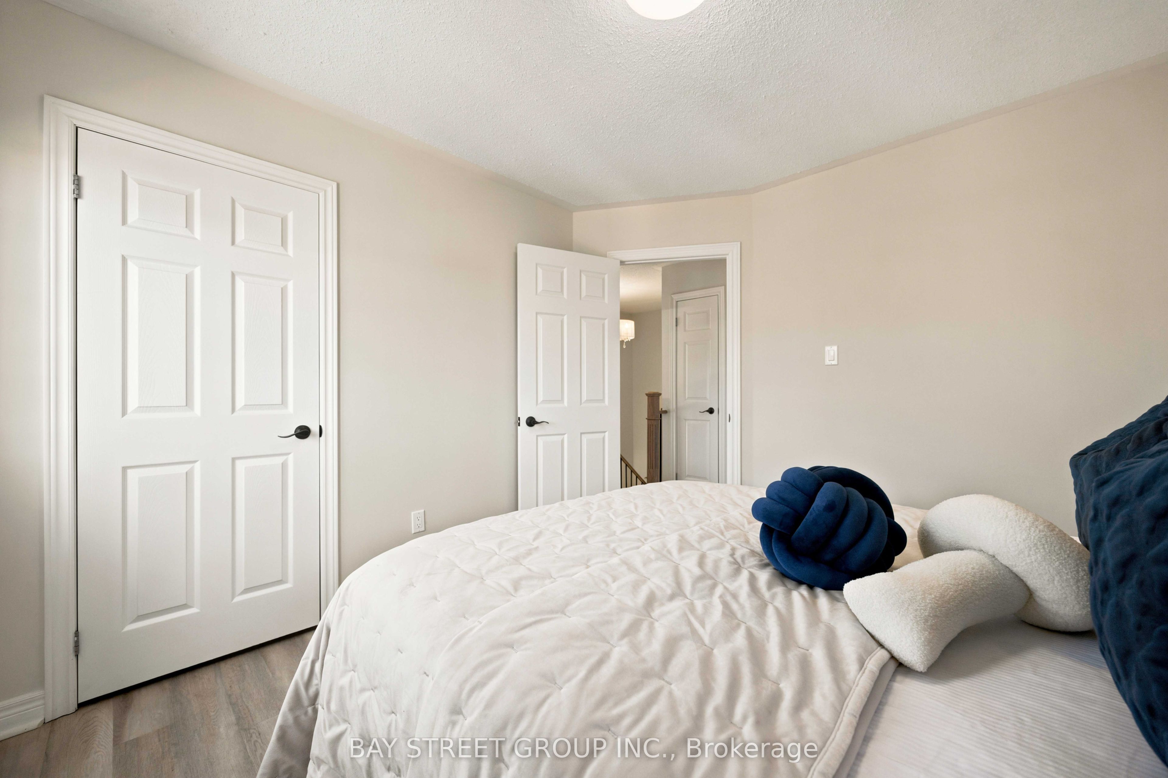 5 Tottenham Court Property Photo 41