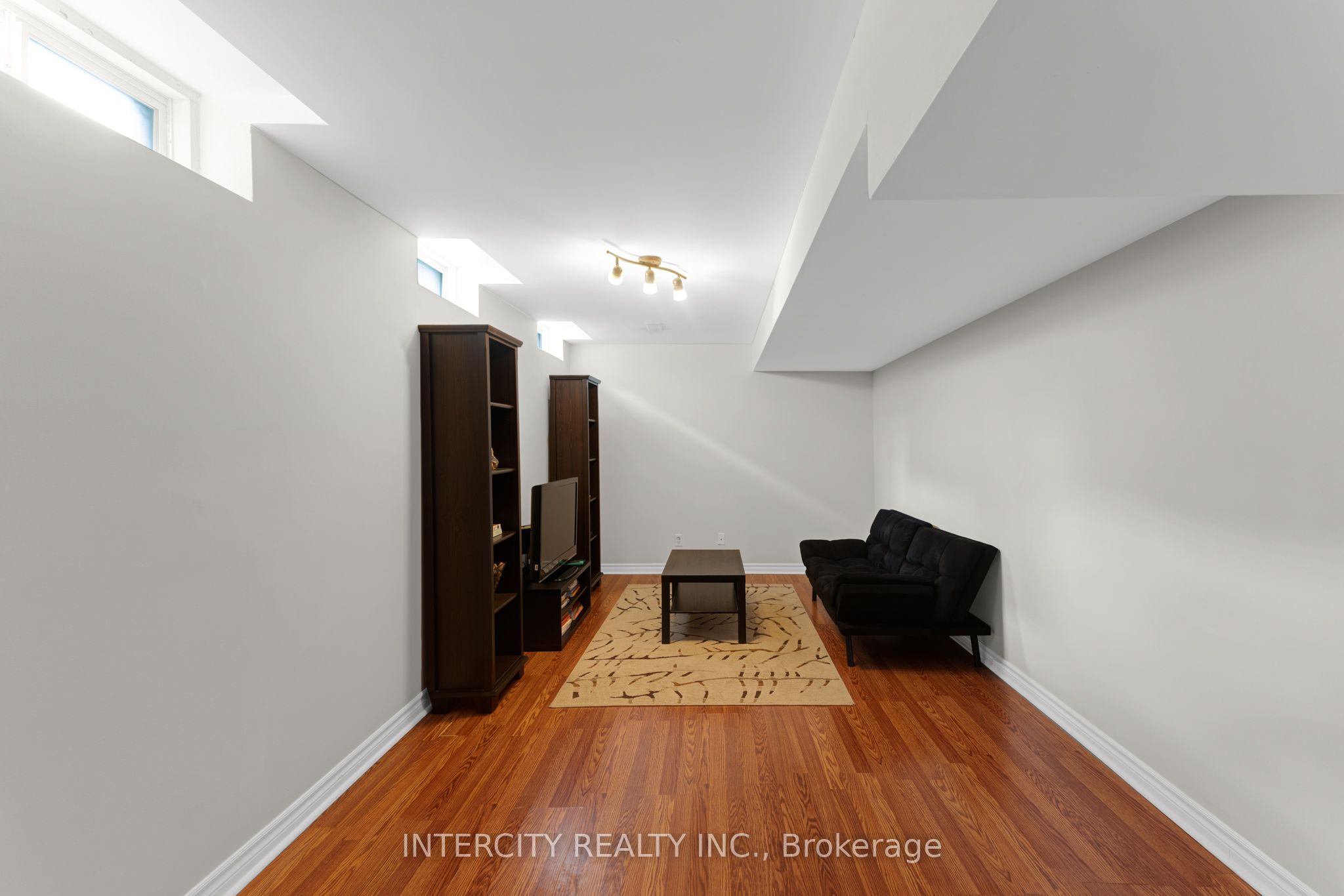 37 Redfinch Crescent Property Photo 42