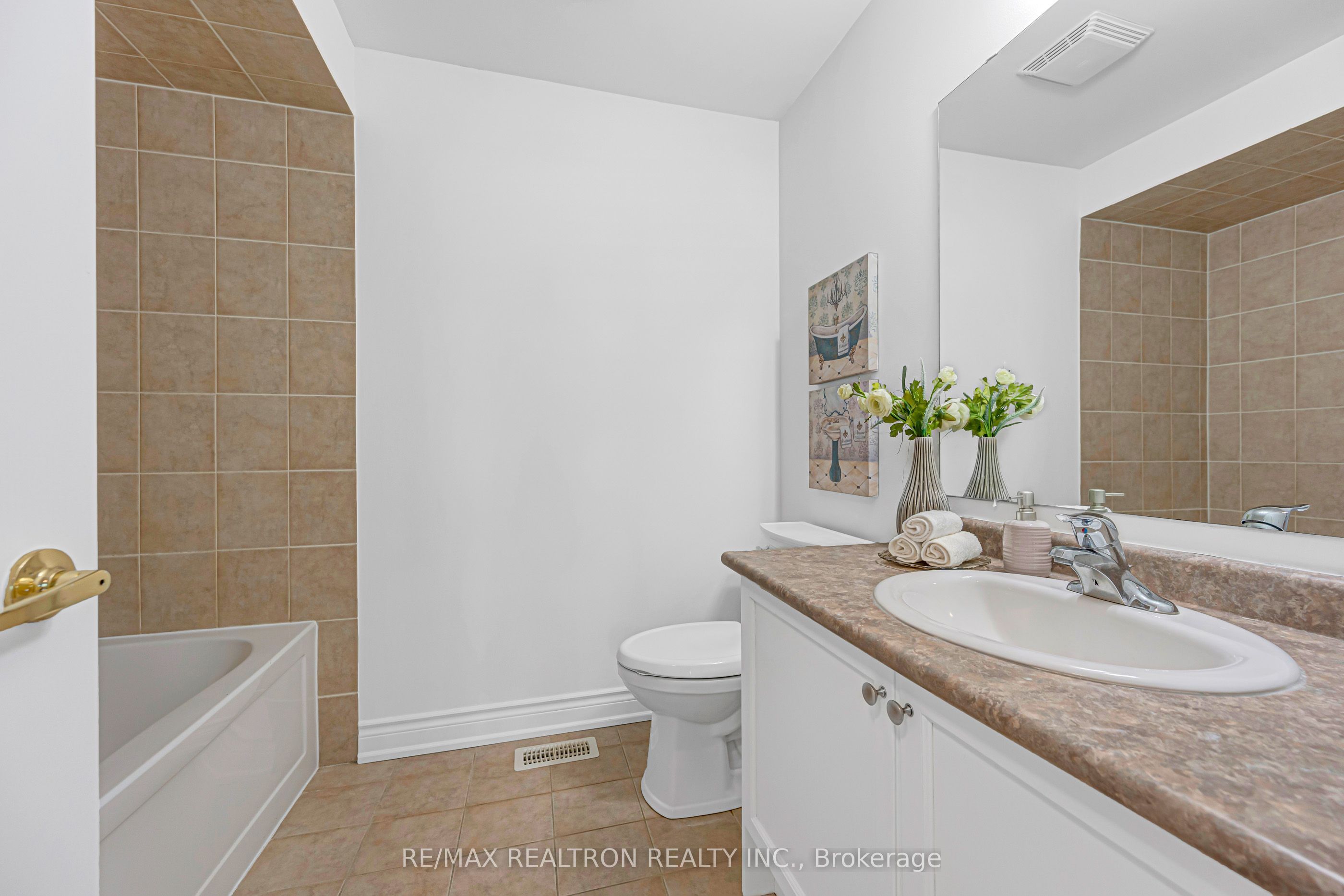 112 Duffin Drive Property Photo 27