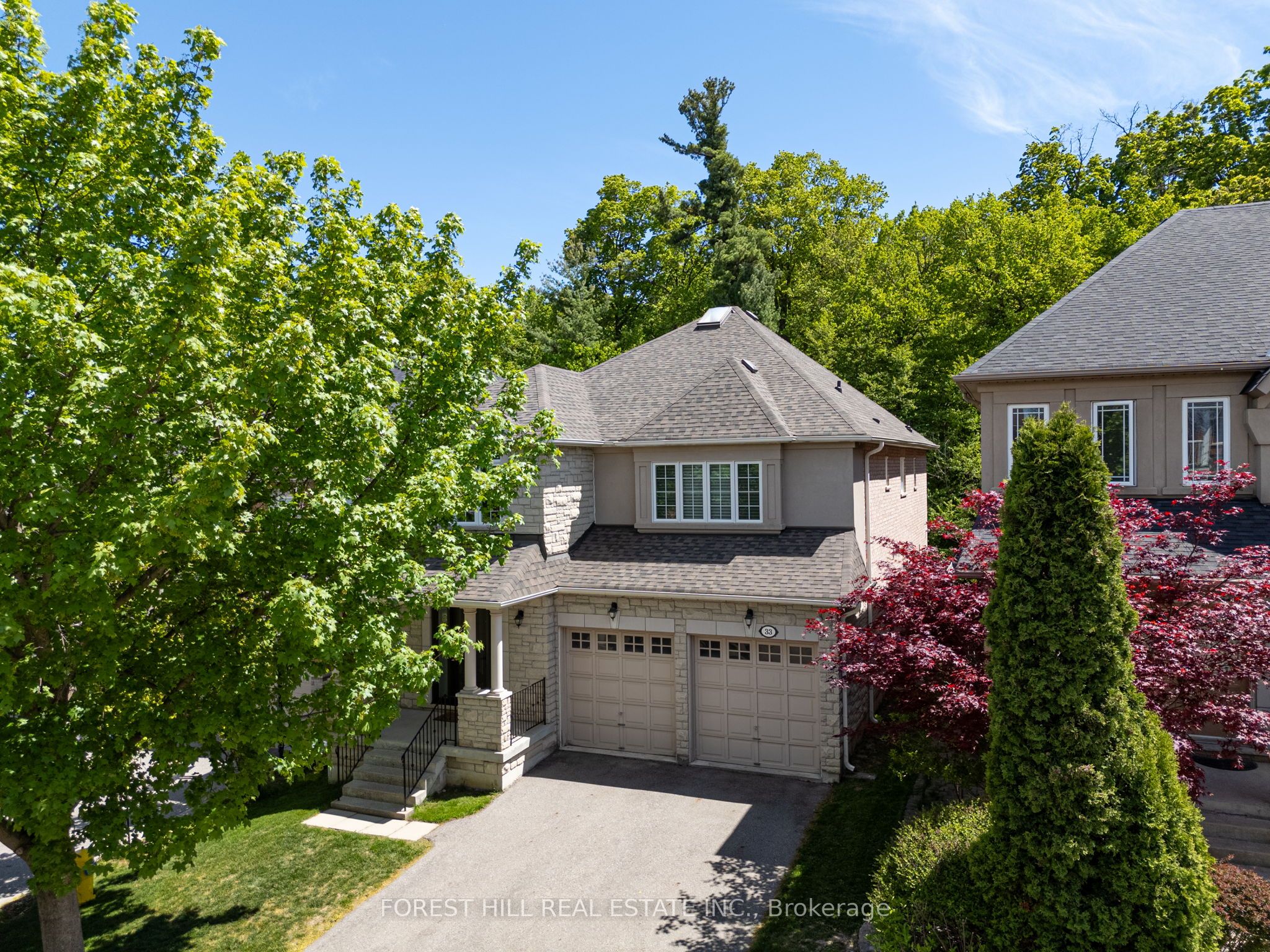 33 Chopin Boulevard Property Photo 1