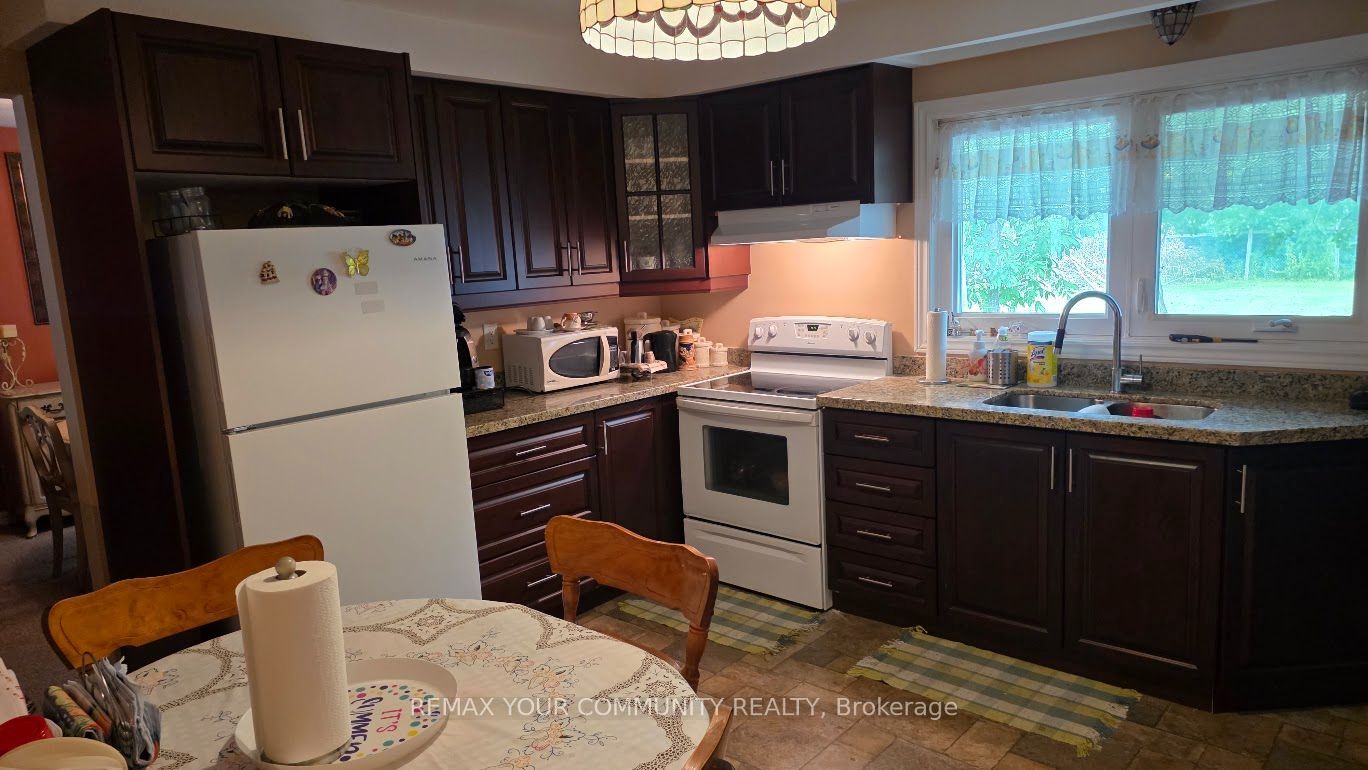 1031 Metro Road Property Photo 13