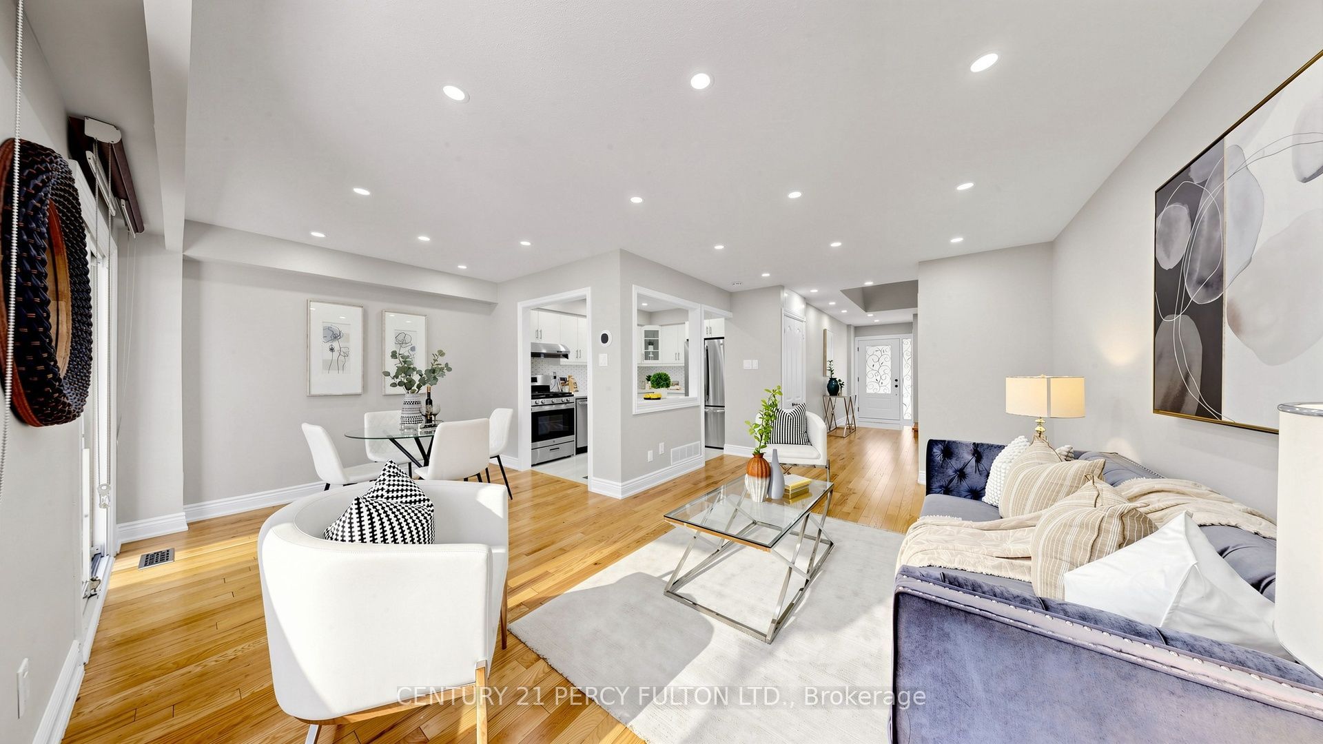 70 Knightsbridge Way Property Photo 7