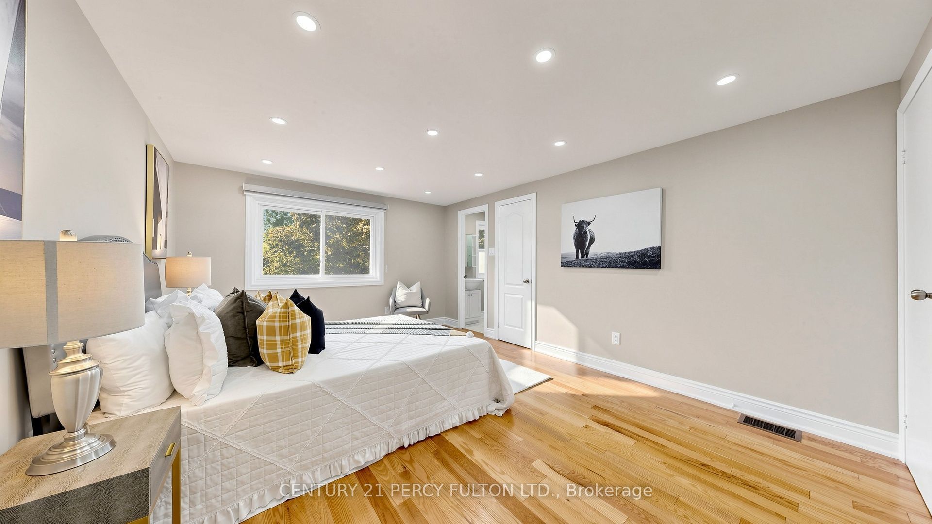 70 Knightsbridge Way Property Photo 18