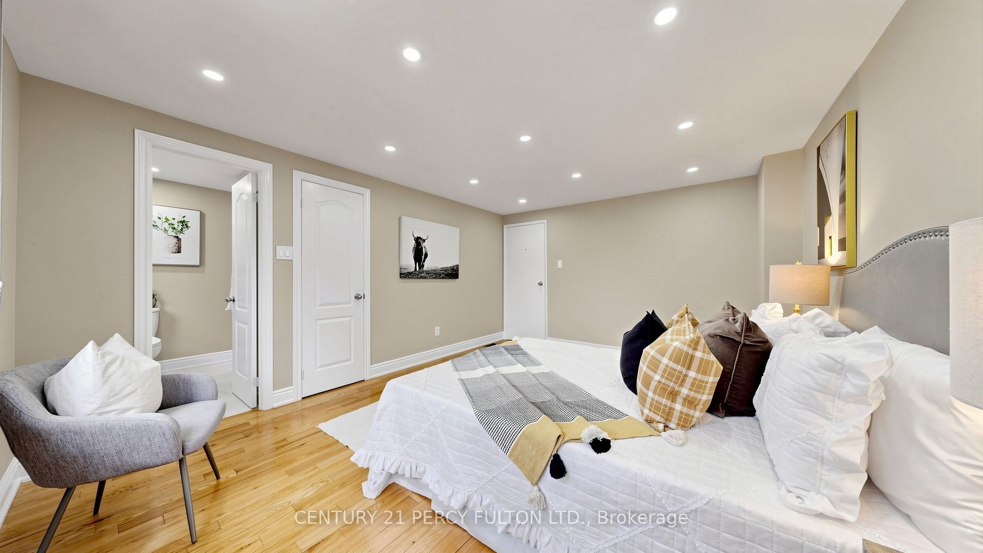 70 Knightsbridge Way Property Photo 20