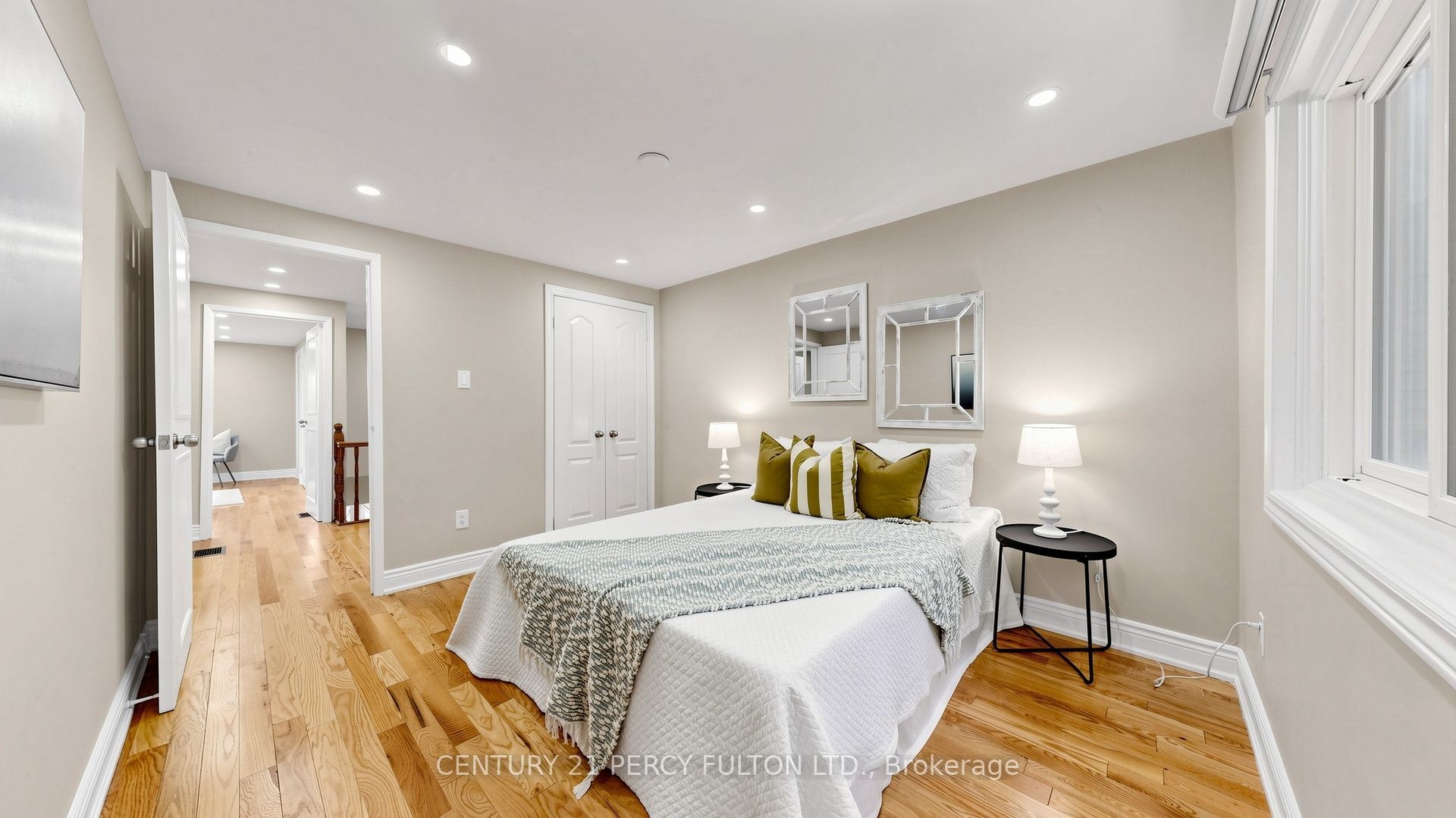 70 Knightsbridge Way Property Photo 34