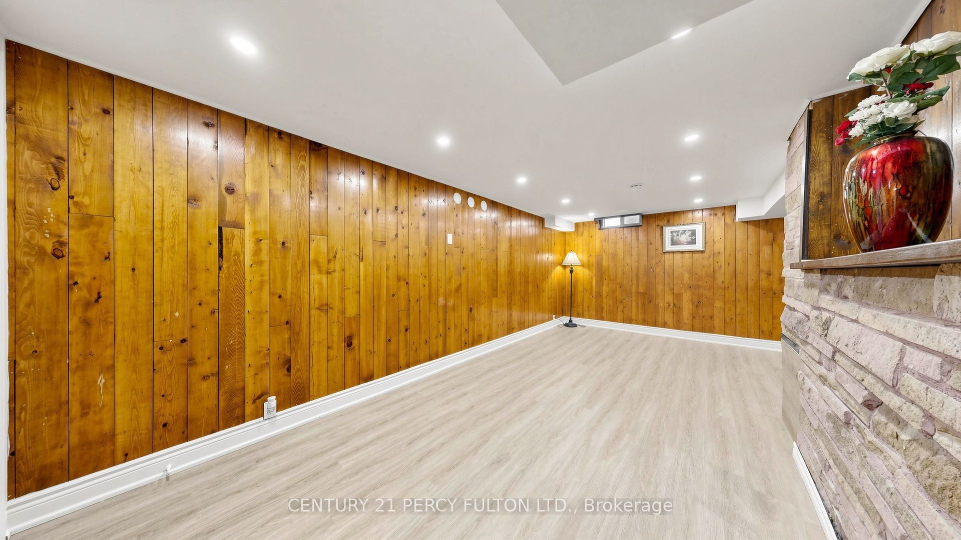70 Knightsbridge Way Property Photo 39